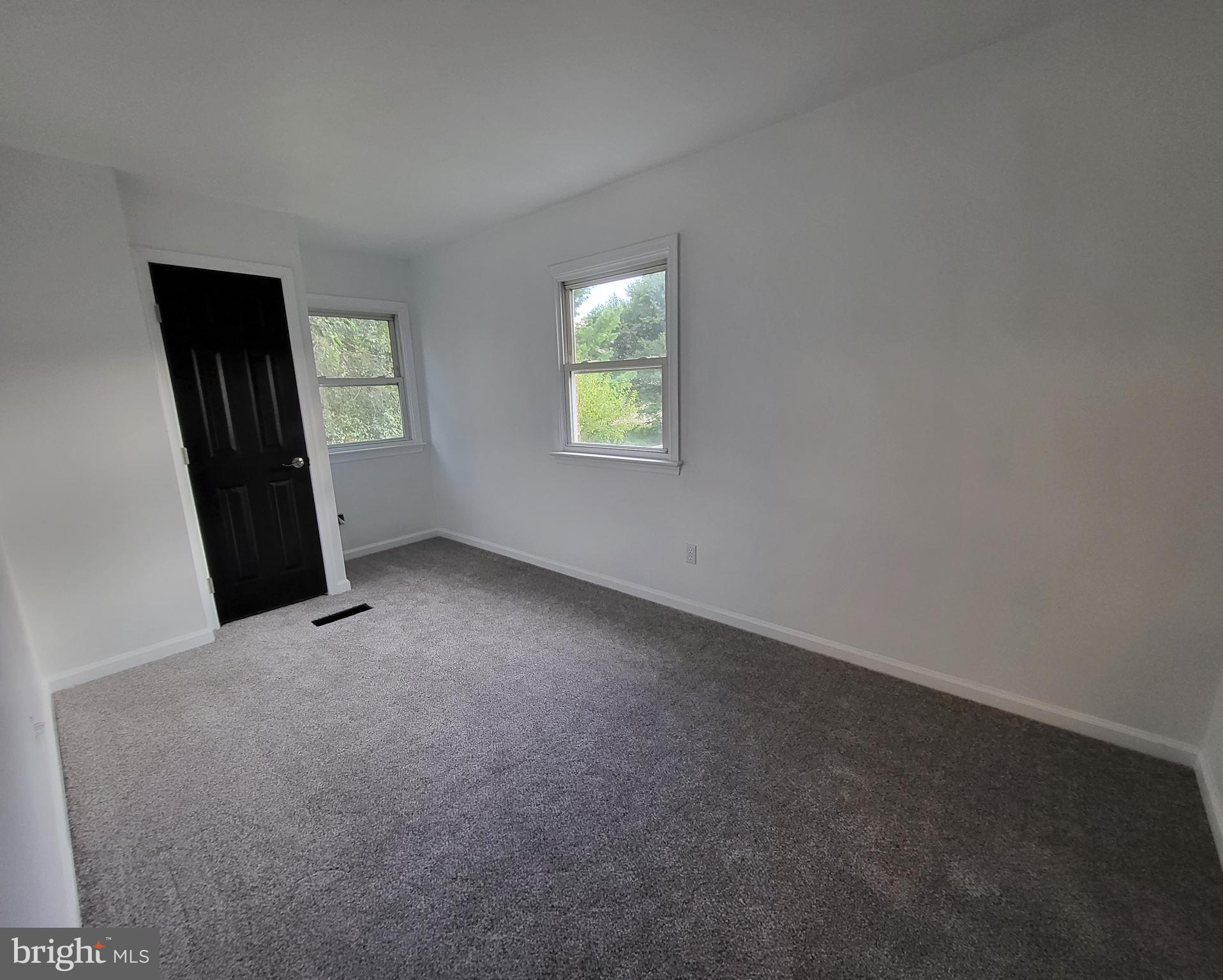 LONDONTOWNE - Residential