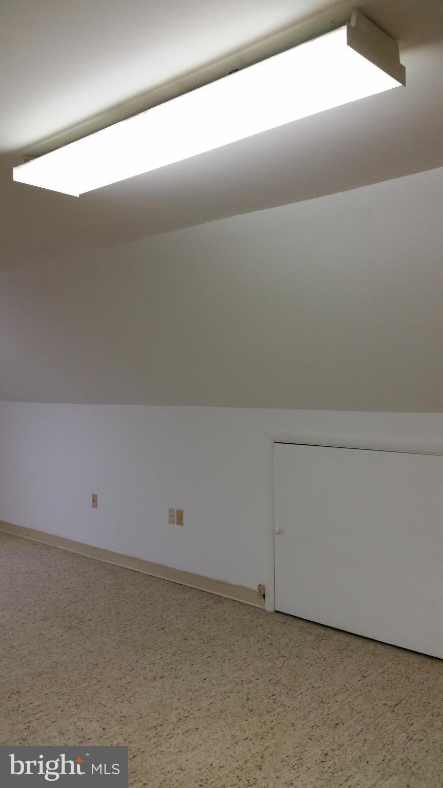 PERRY HALL - Residential Lease