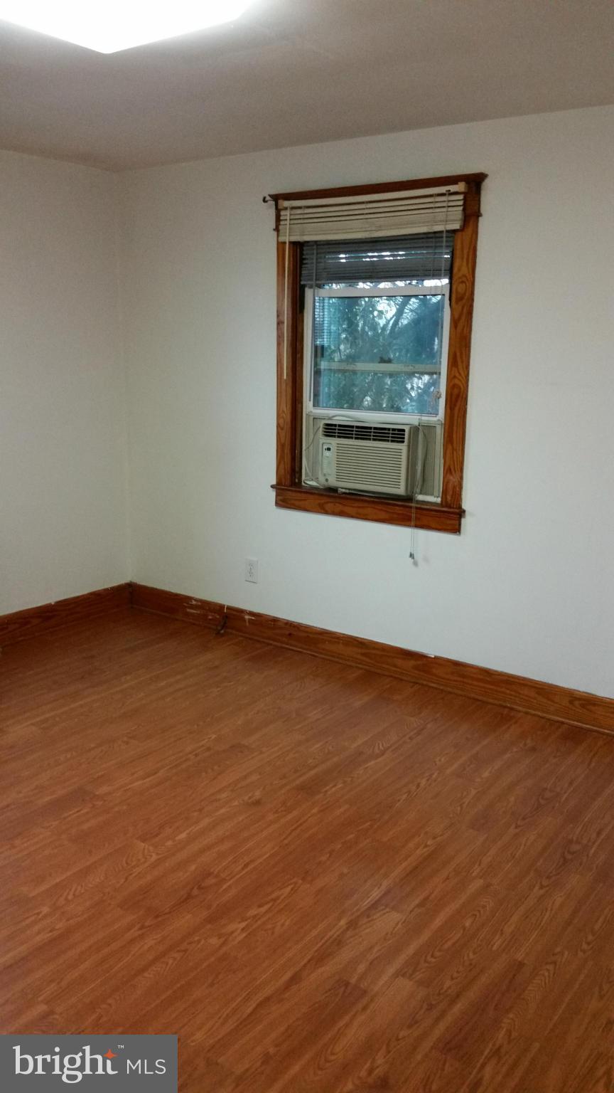 PERRY HALL - Residential Lease