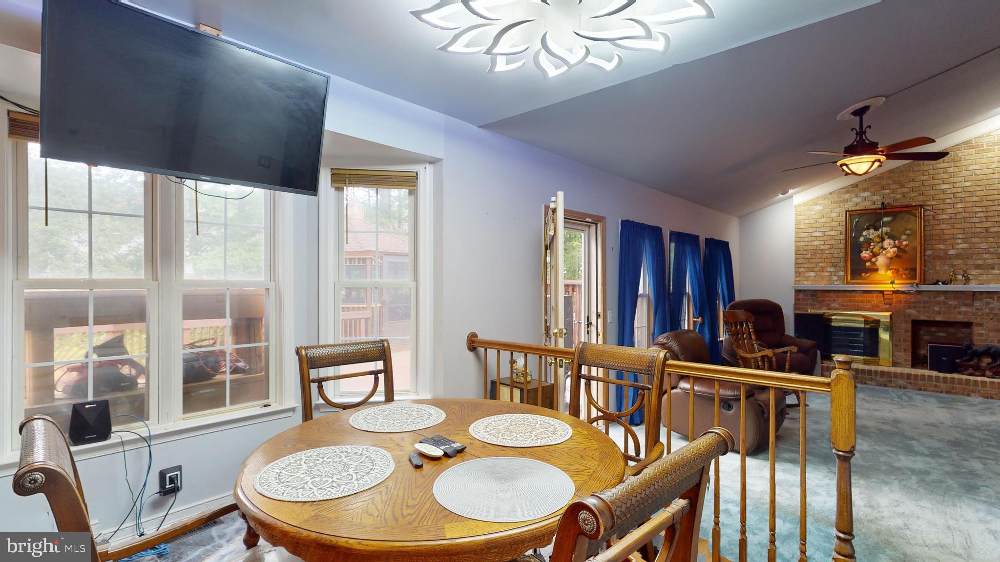 SIMMONS ACRES PLAT 5 - Residential