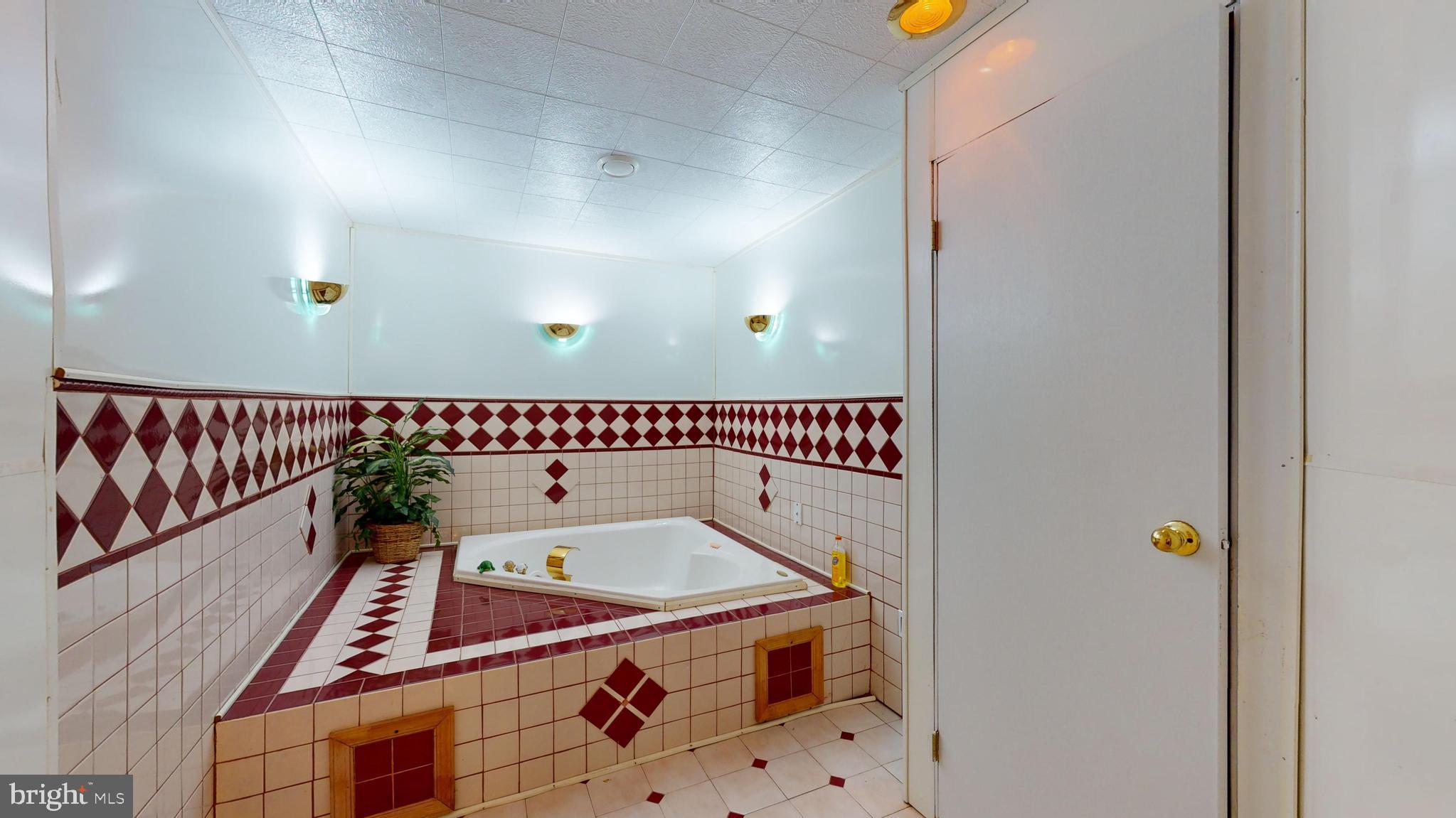 SIMMONS ACRES PLAT 5 - Residential