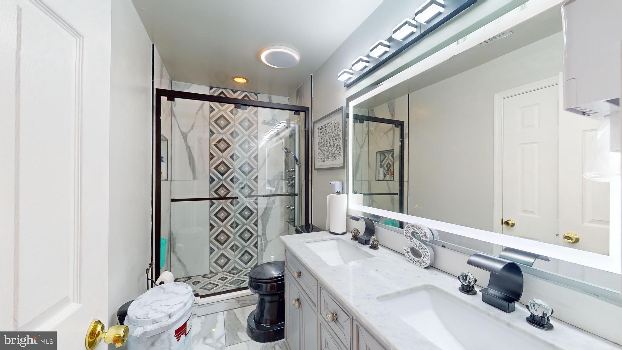 SIMMONS ACRES PLAT 5 - Residential