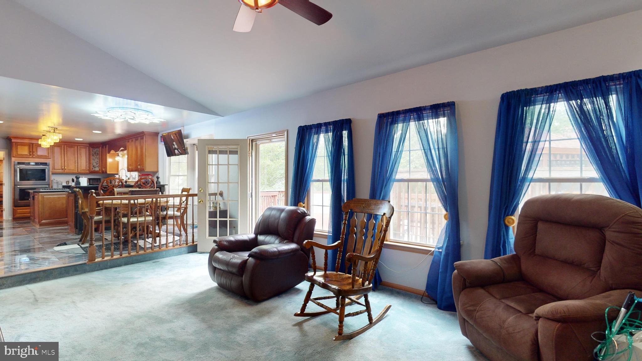 SIMMONS ACRES PLAT 5 - Residential