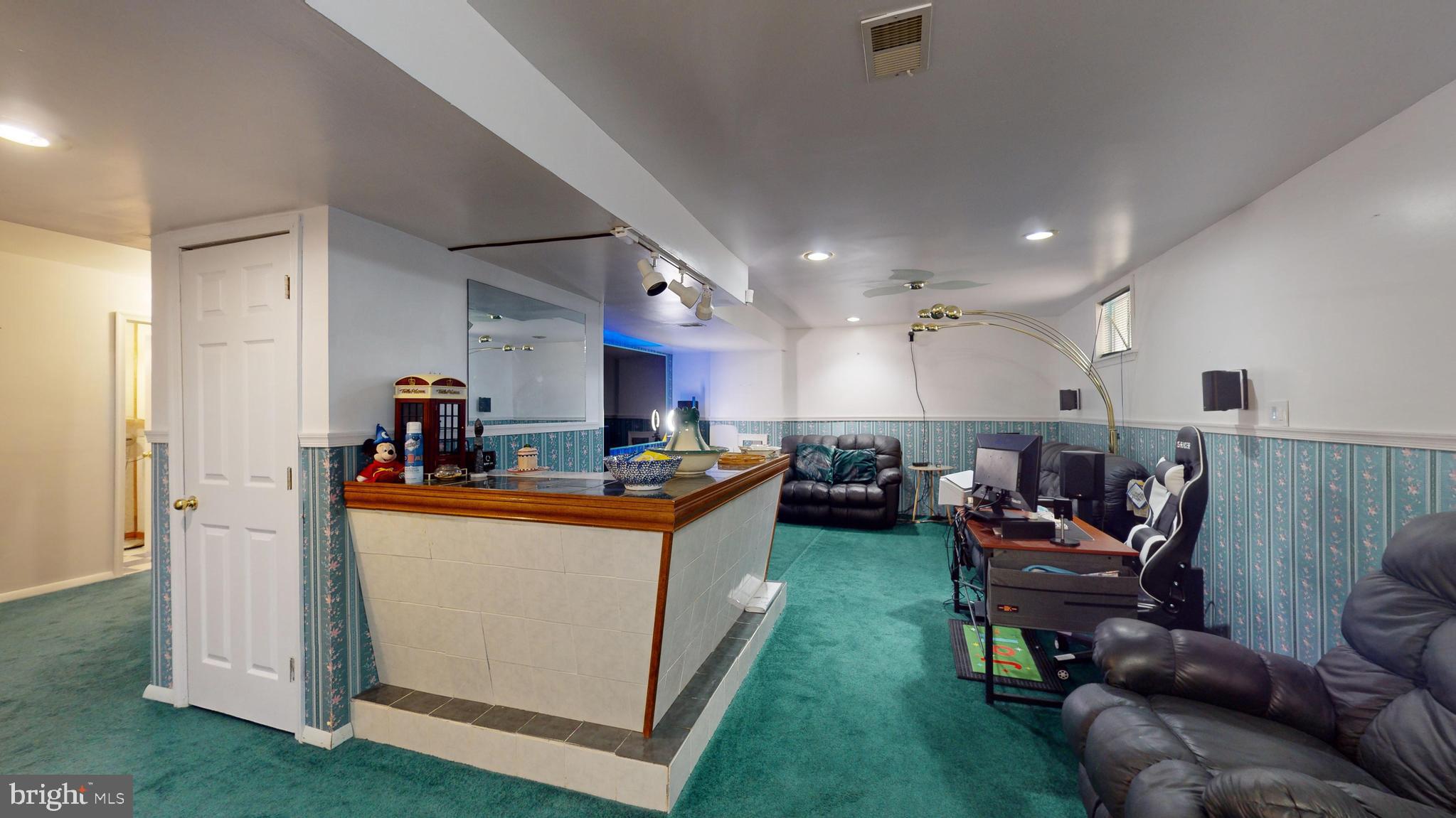 SIMMONS ACRES PLAT 5 - Residential