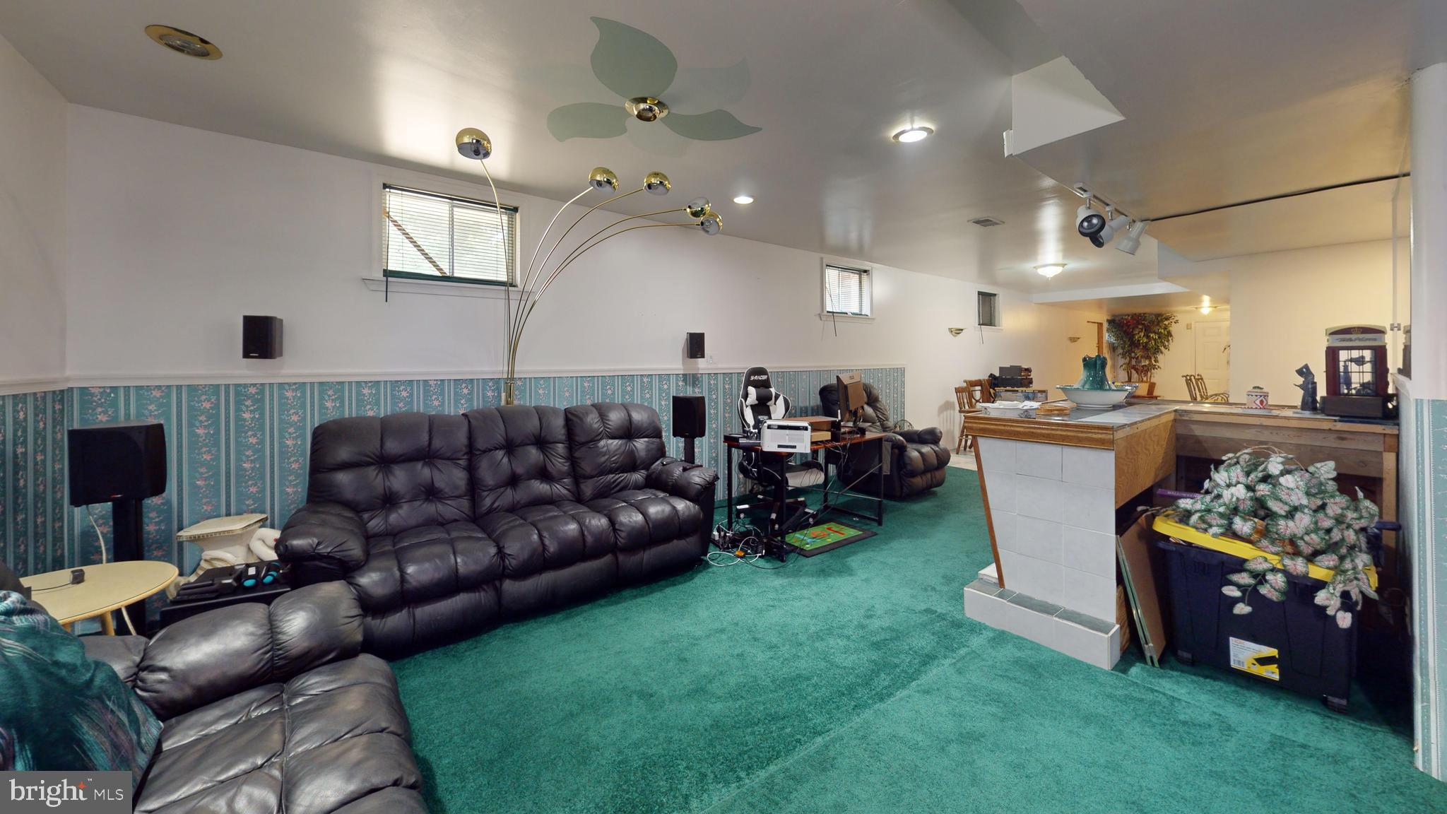 SIMMONS ACRES PLAT 5 - Residential