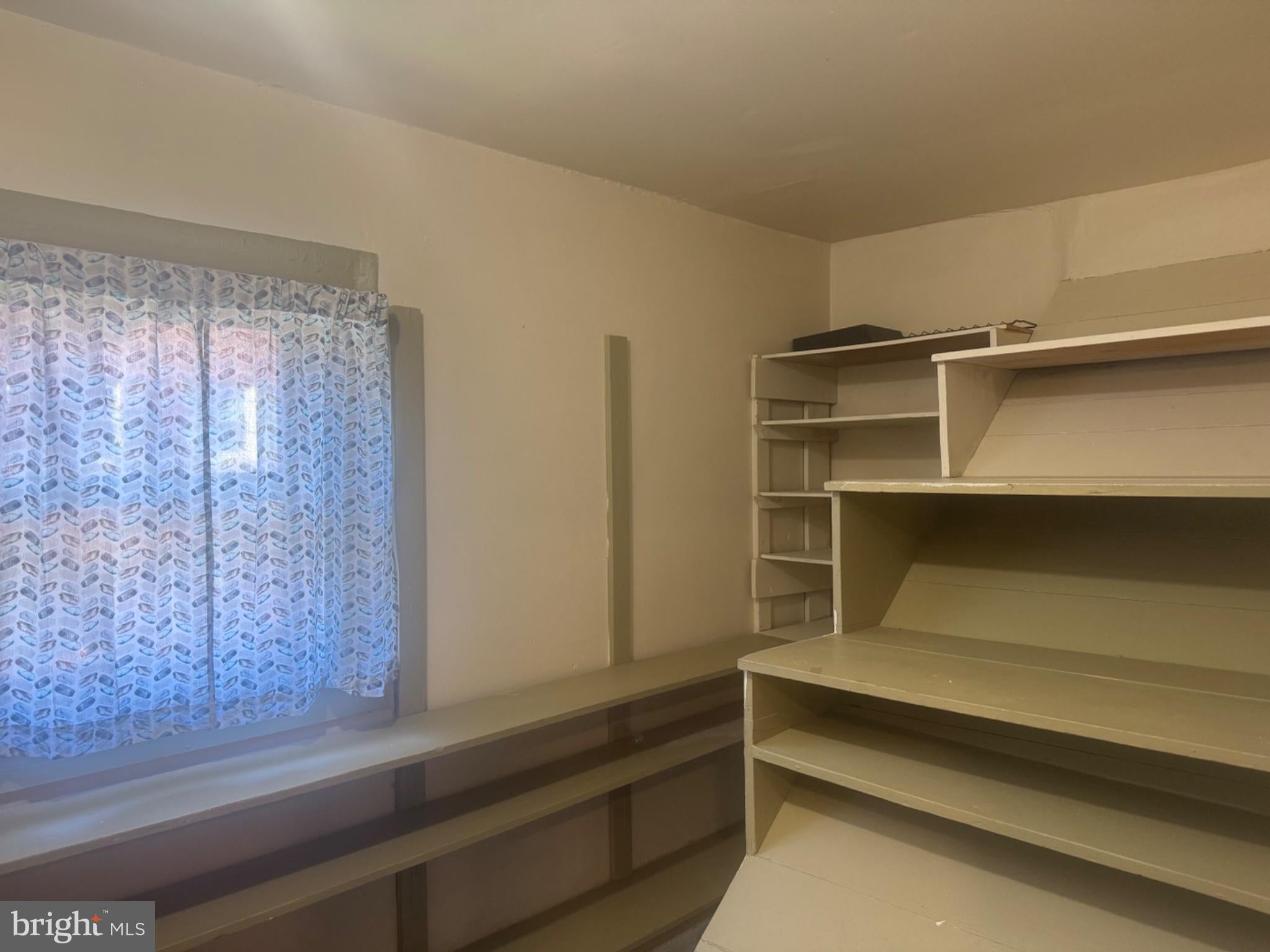 108 LAWN AVENUE 2