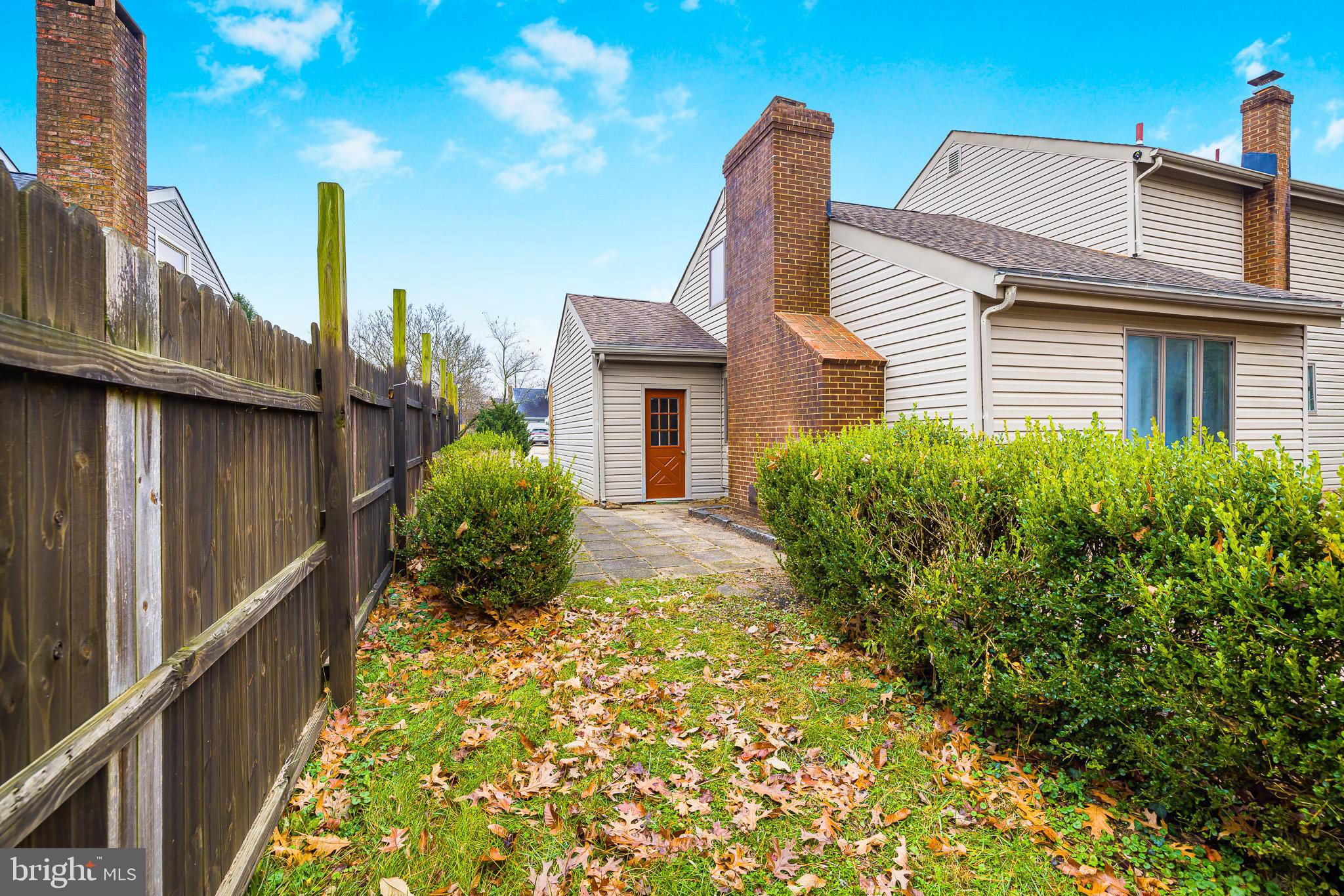 RIVERS END - Residential