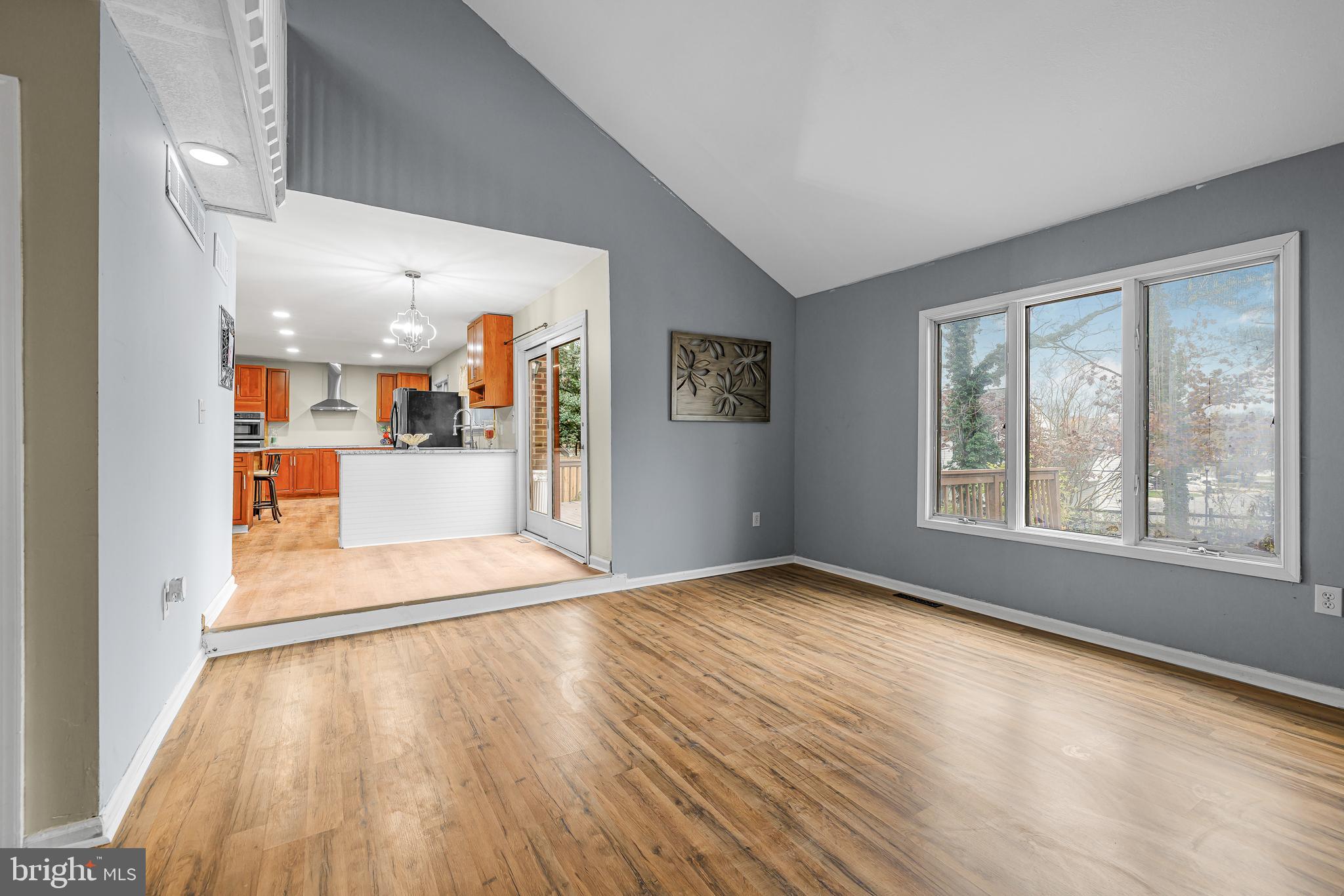 RIVERS END - Residential