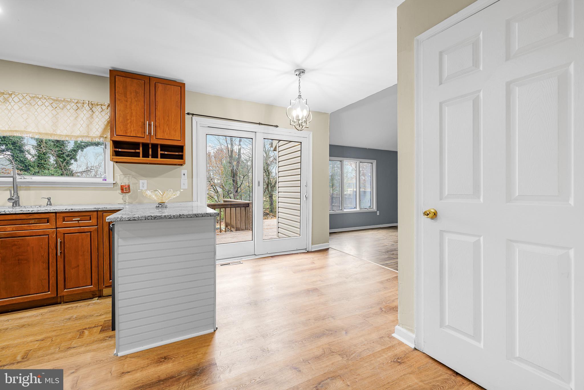 RIVERS END - Residential