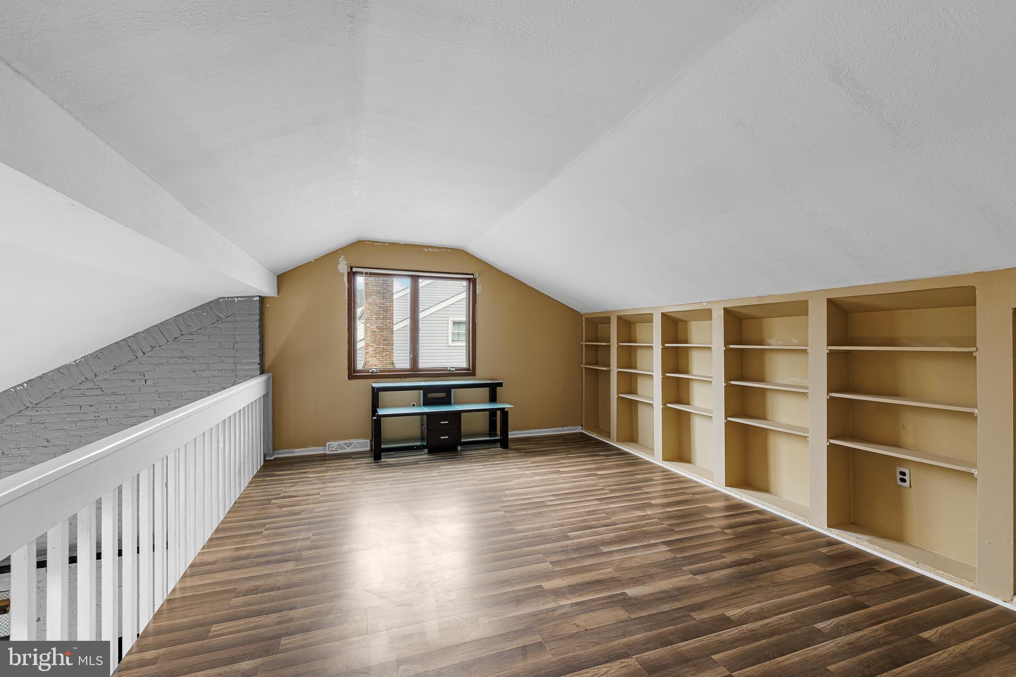 RIVERS END - Residential