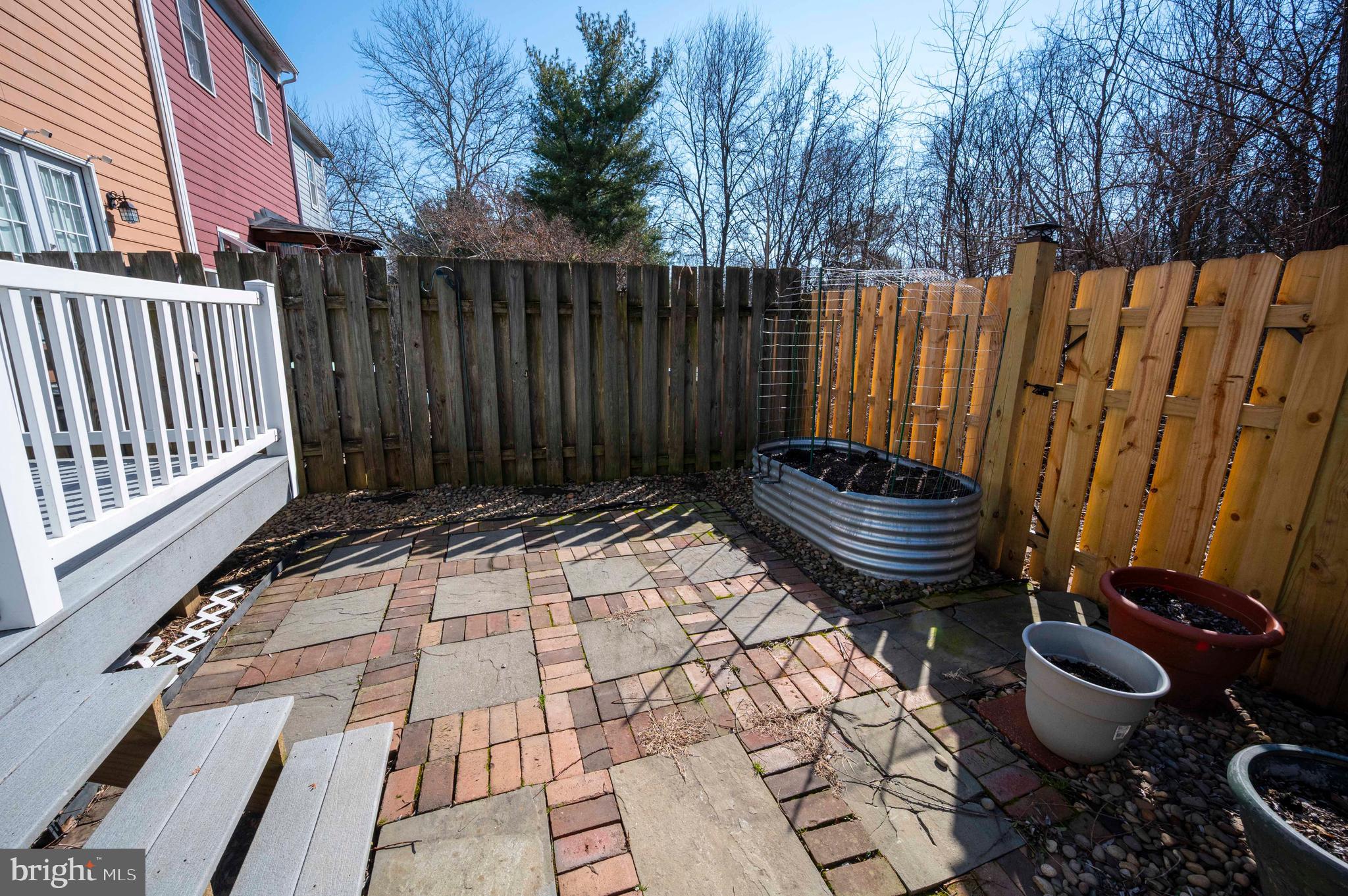 MADDEX FARM - Residential