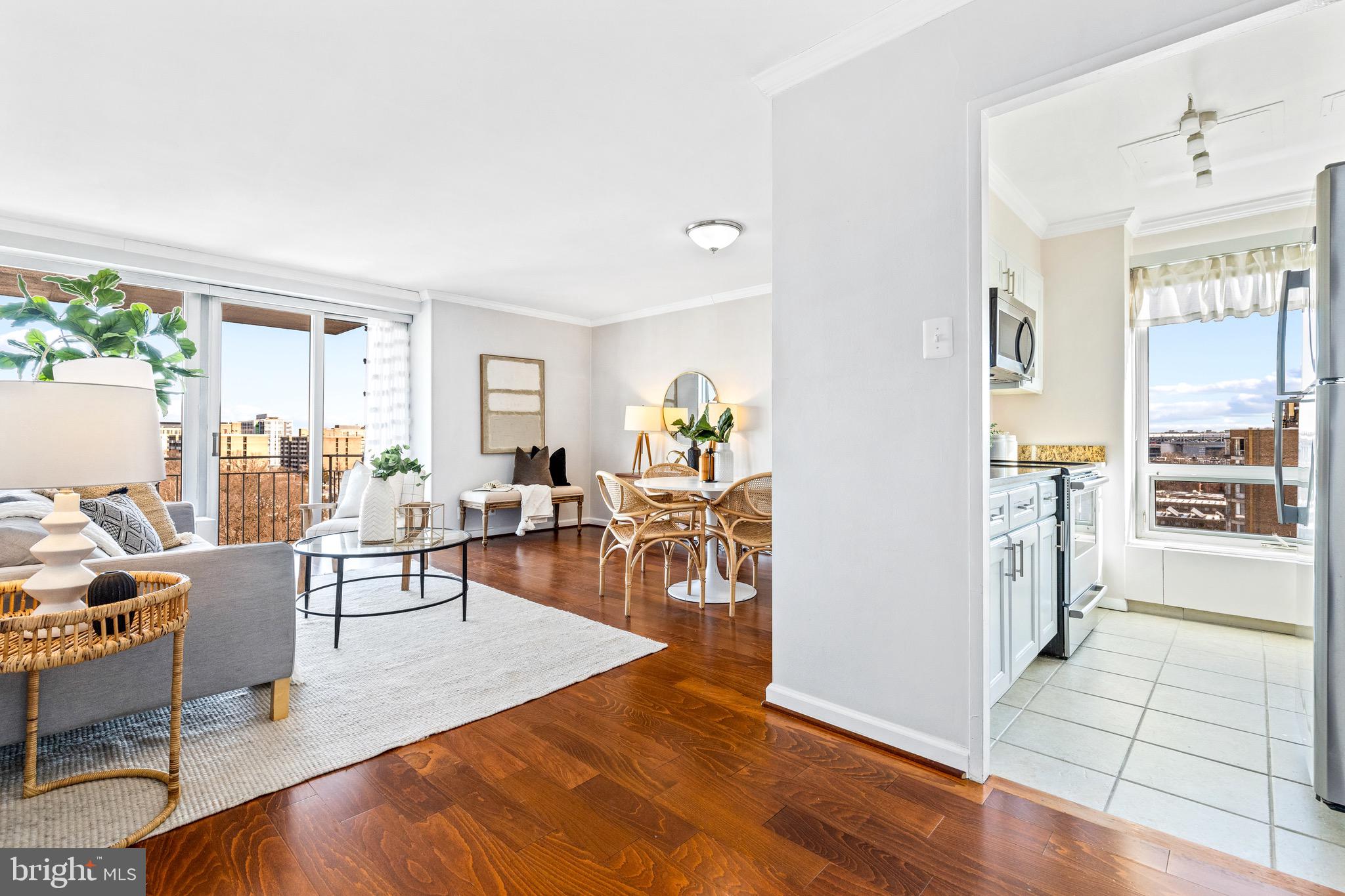 1435 4TH STREET SW B812