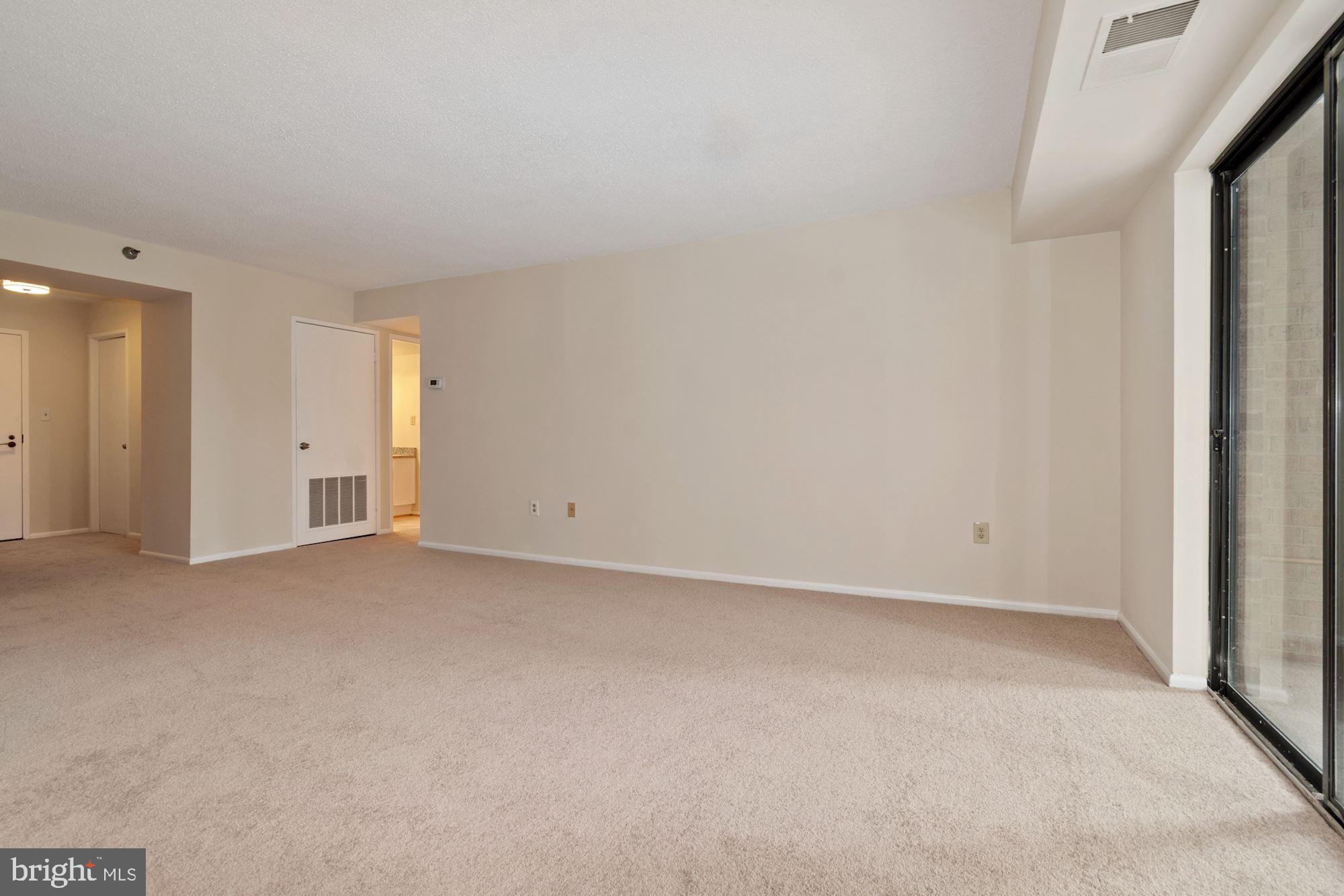 LEISURE WORLD - Residential