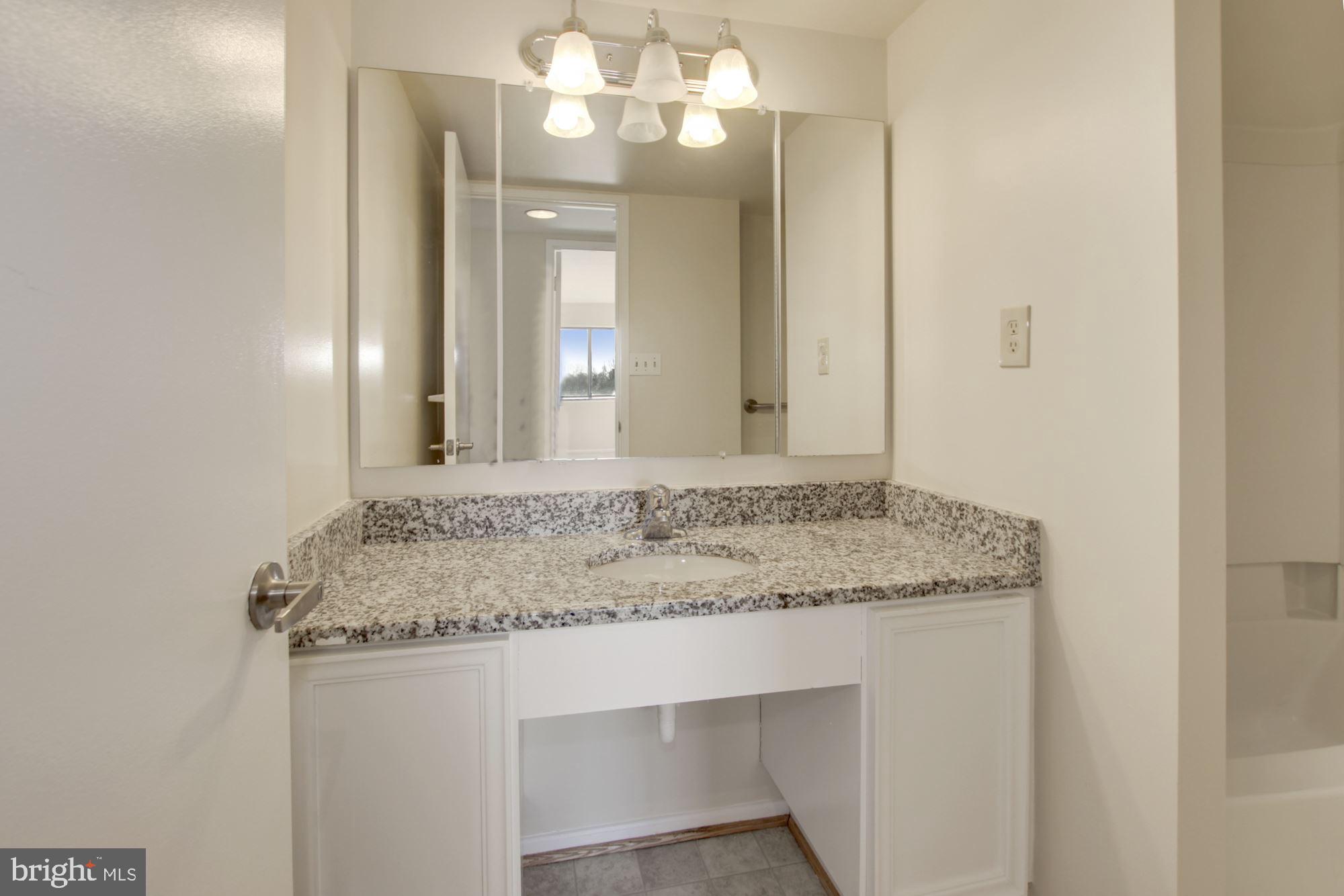 LEISURE WORLD - Residential