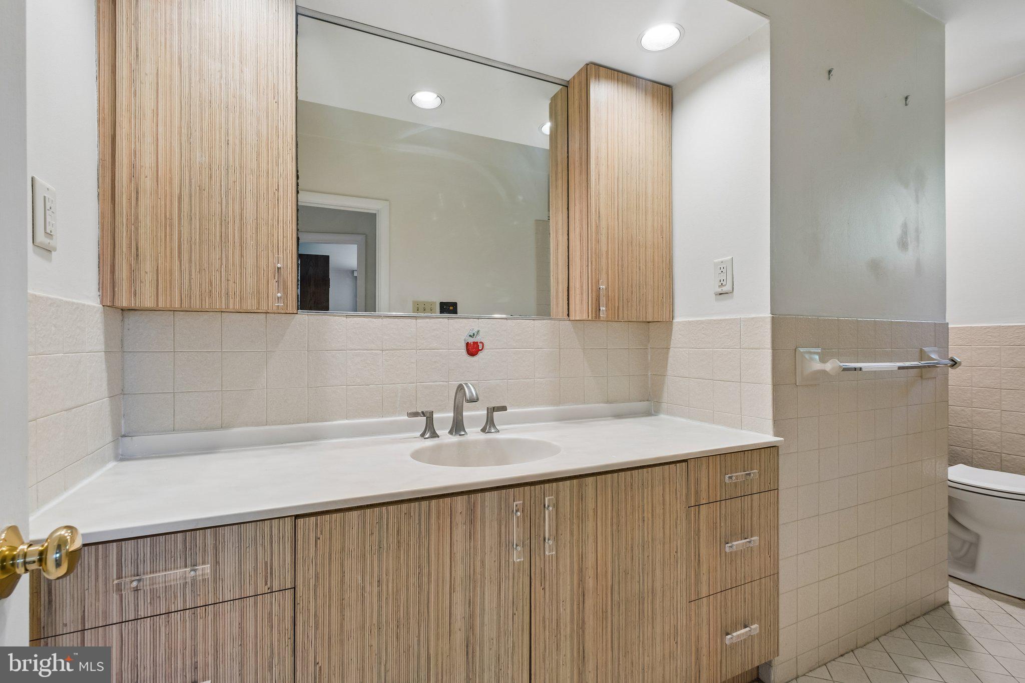 CROSSWICKS - Residential