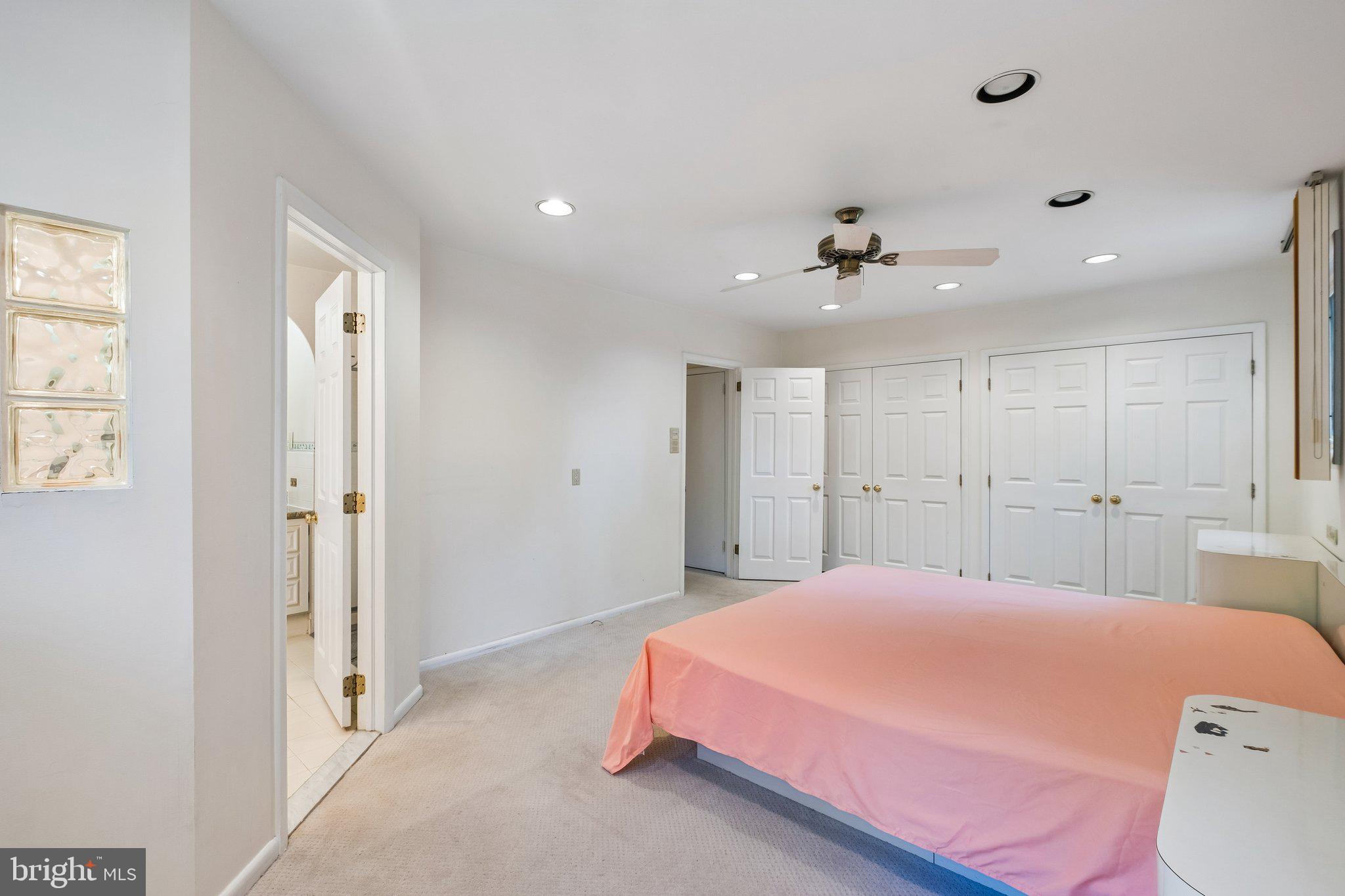 CROSSWICKS - Residential
