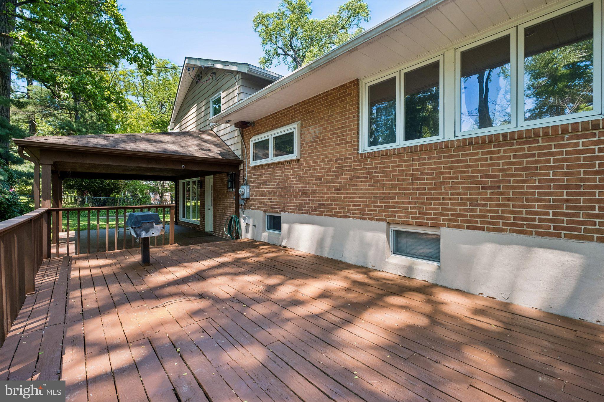 CROSSWICKS - Residential