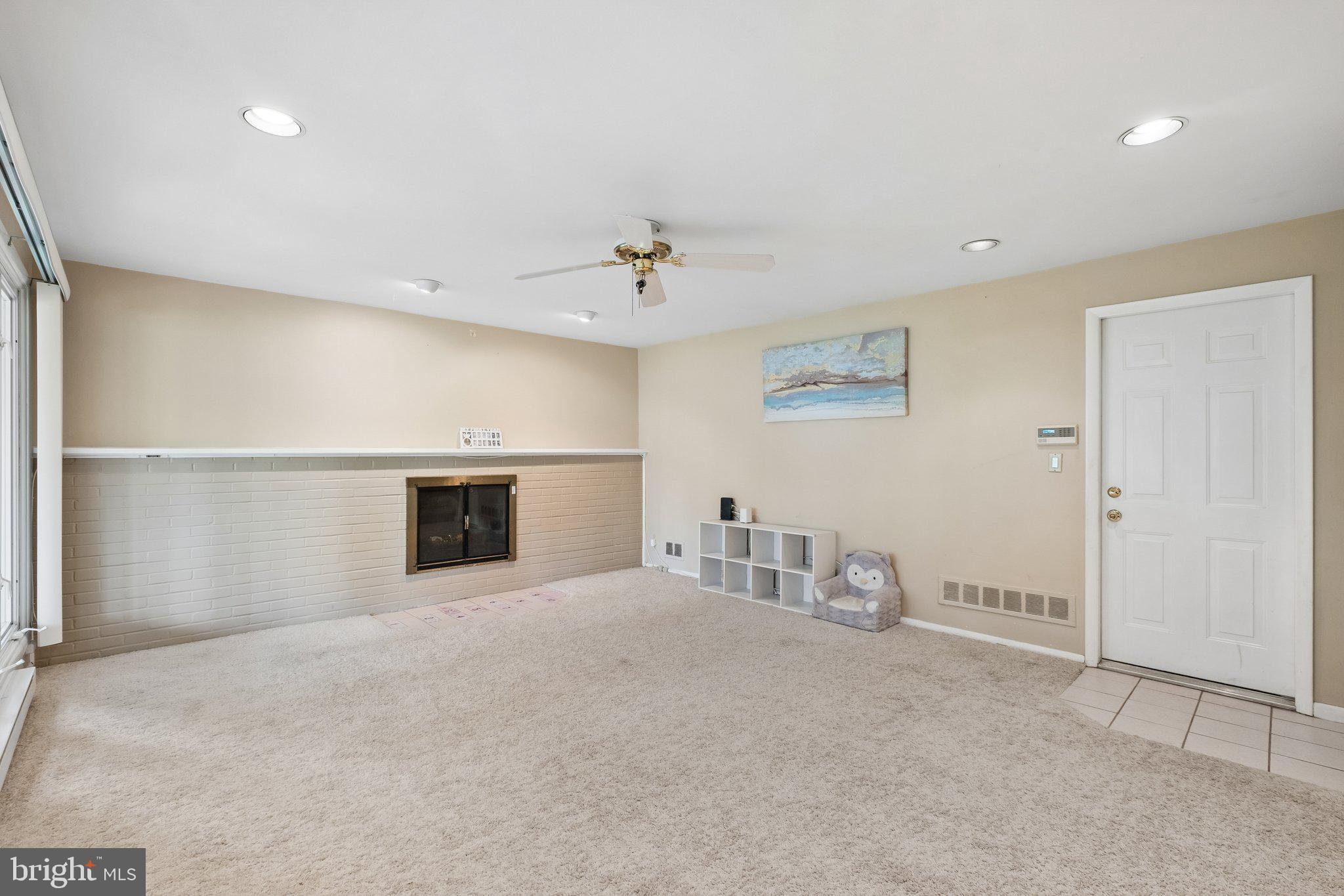 CROSSWICKS - Residential