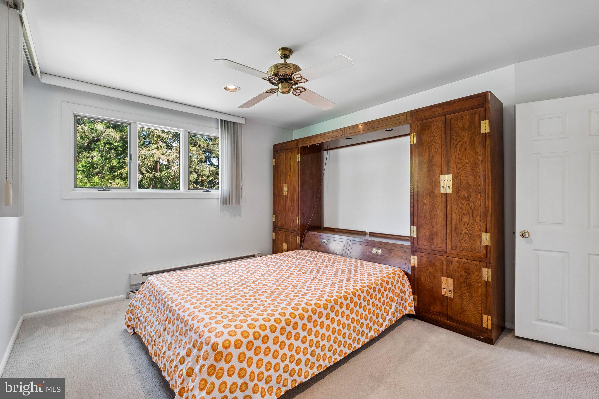 CROSSWICKS - Residential