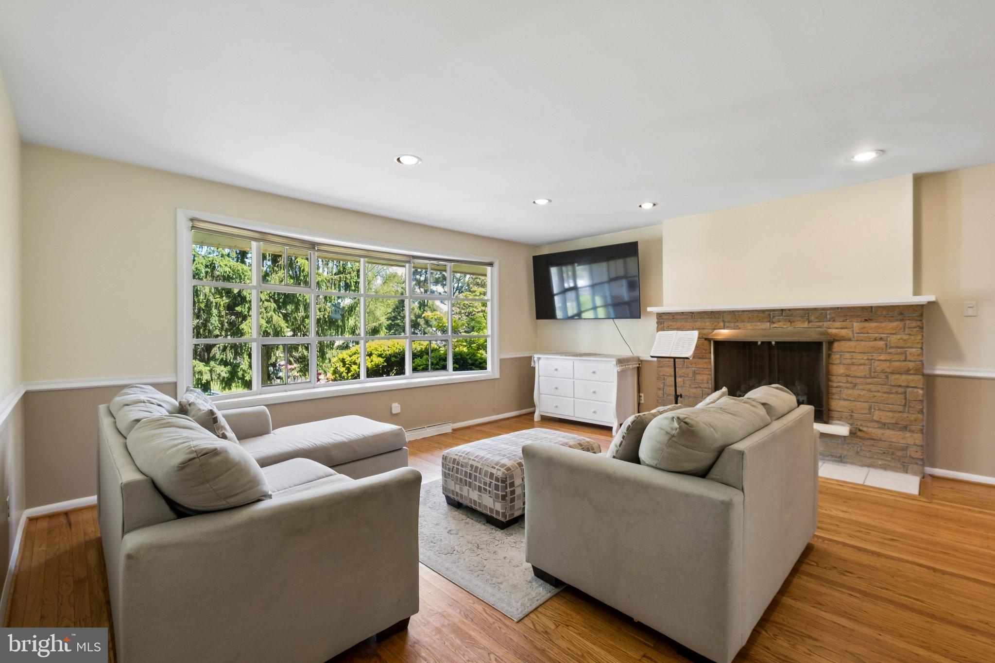 CROSSWICKS - Residential