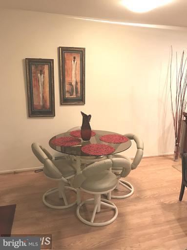 CLUBSIDE - Residential Lease