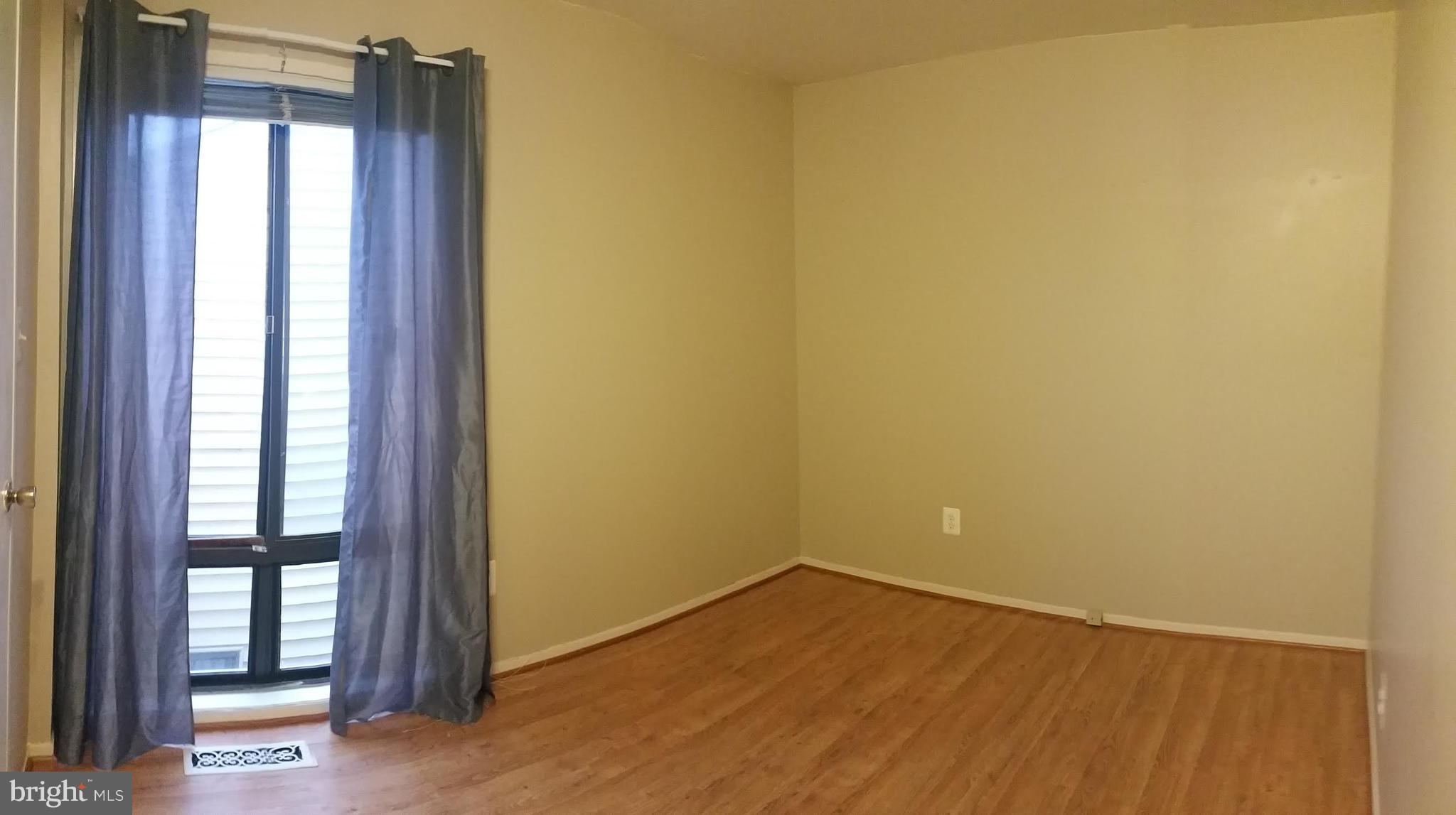 CLUBSIDE - Residential Lease