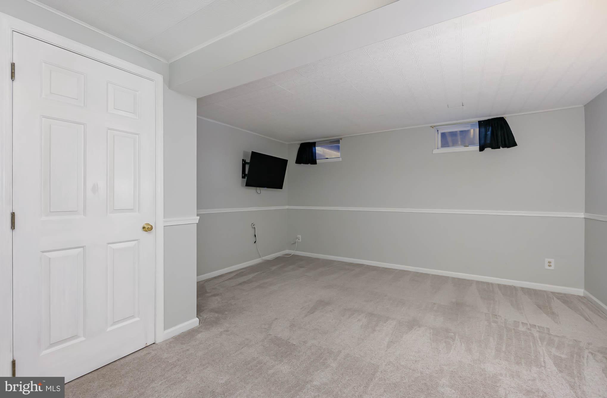 FEATHERHILL - Residential