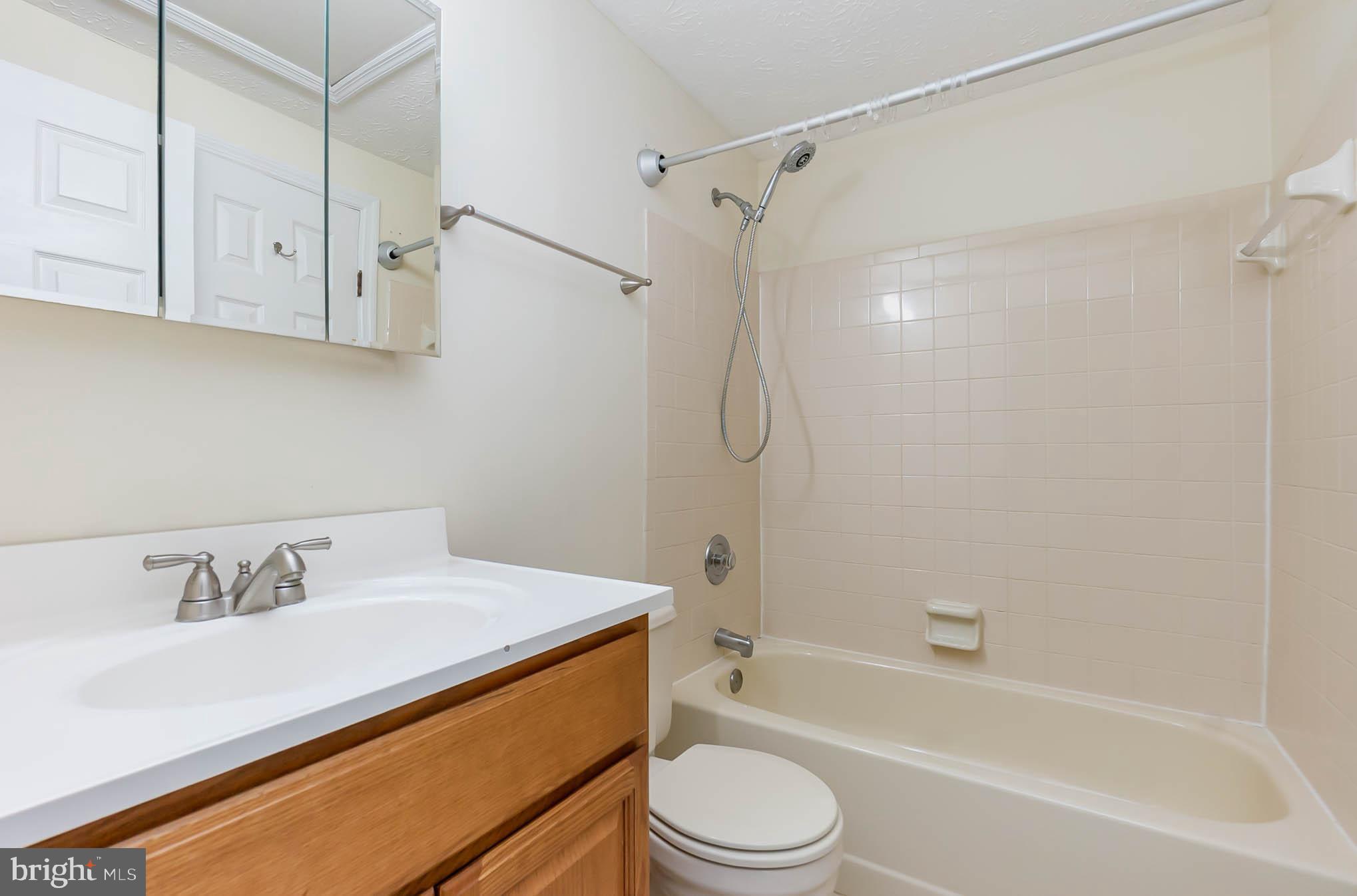 FEATHERHILL - Residential