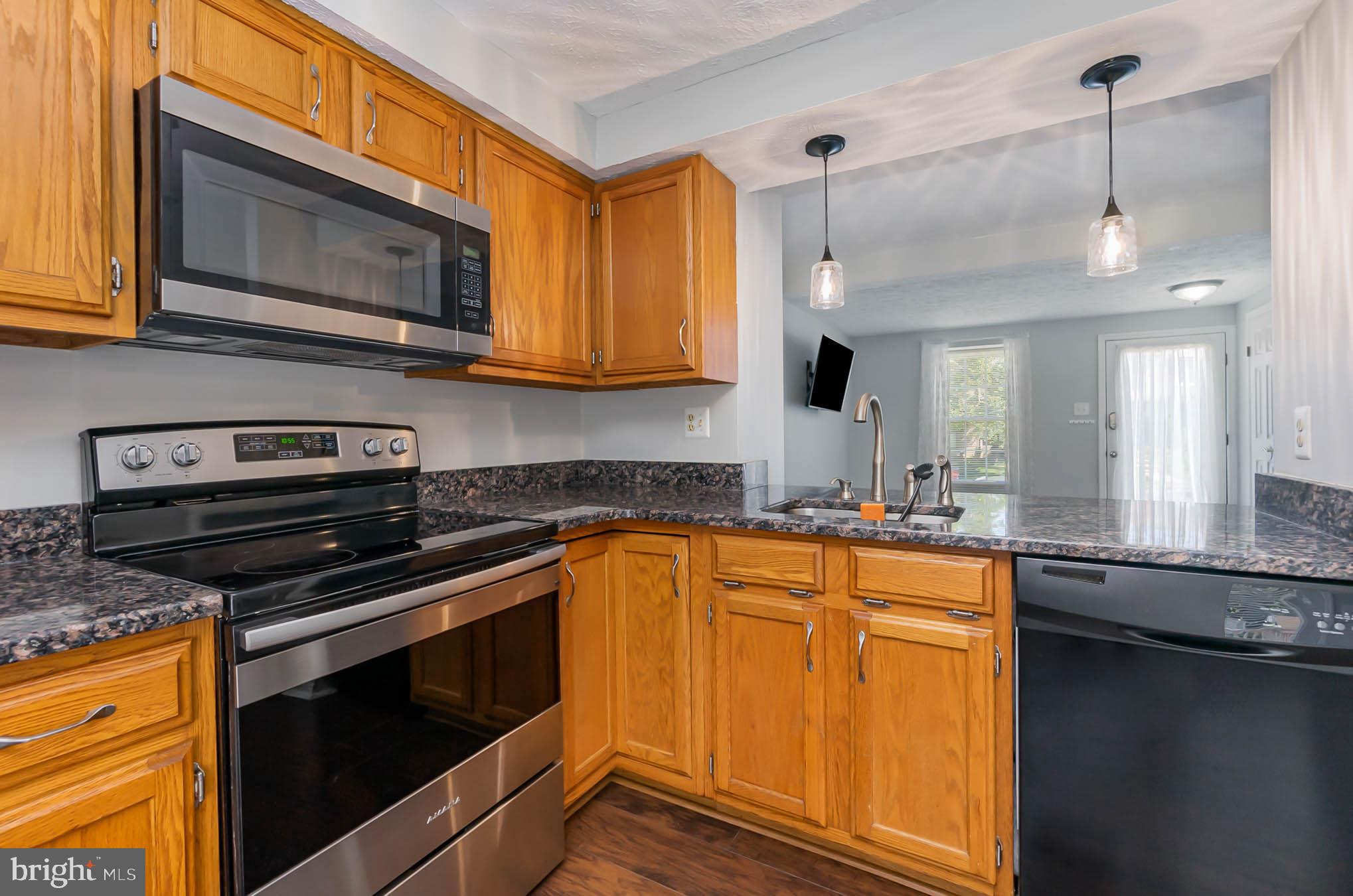 FEATHERHILL - Residential