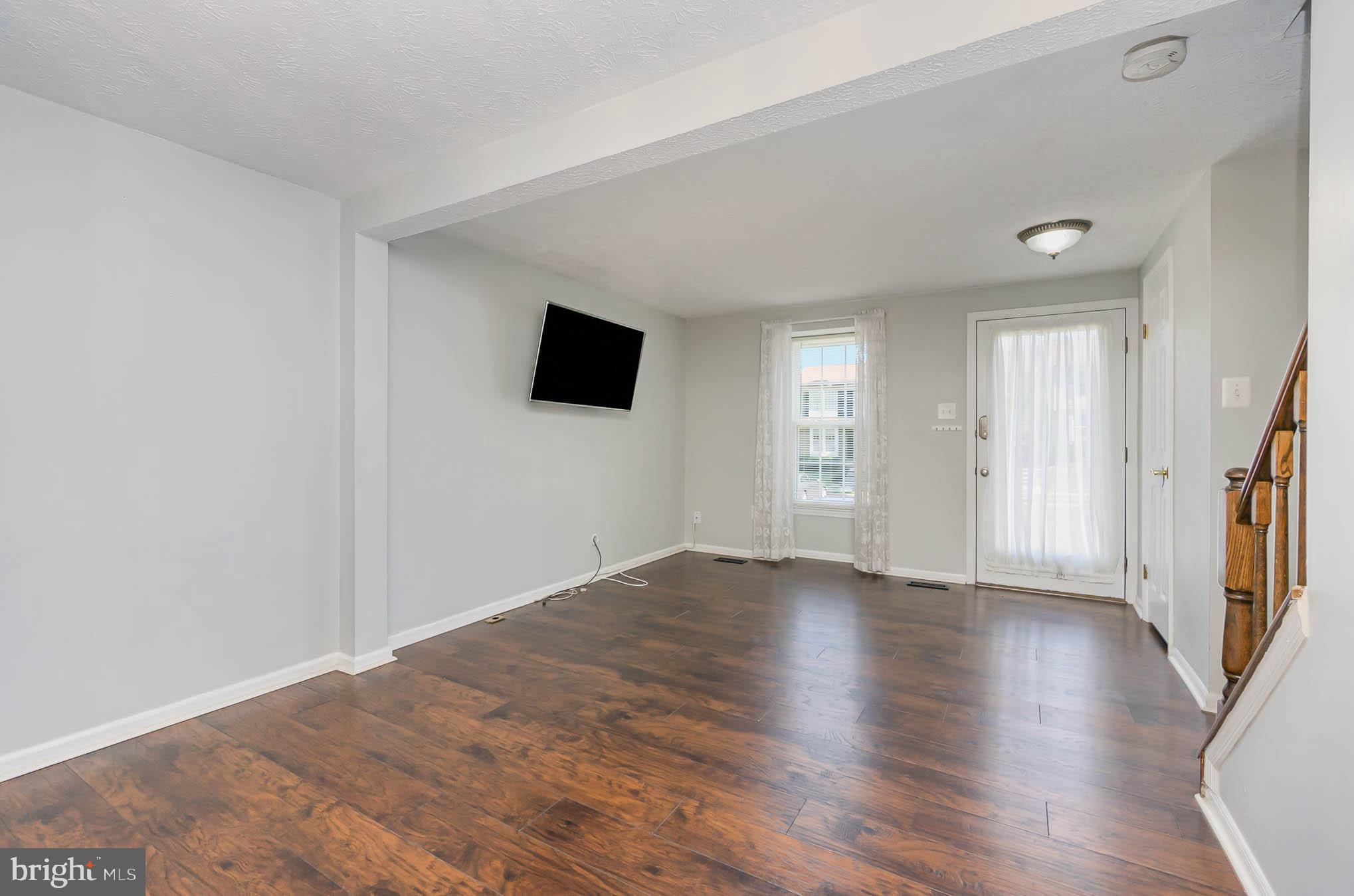 FEATHERHILL - Residential