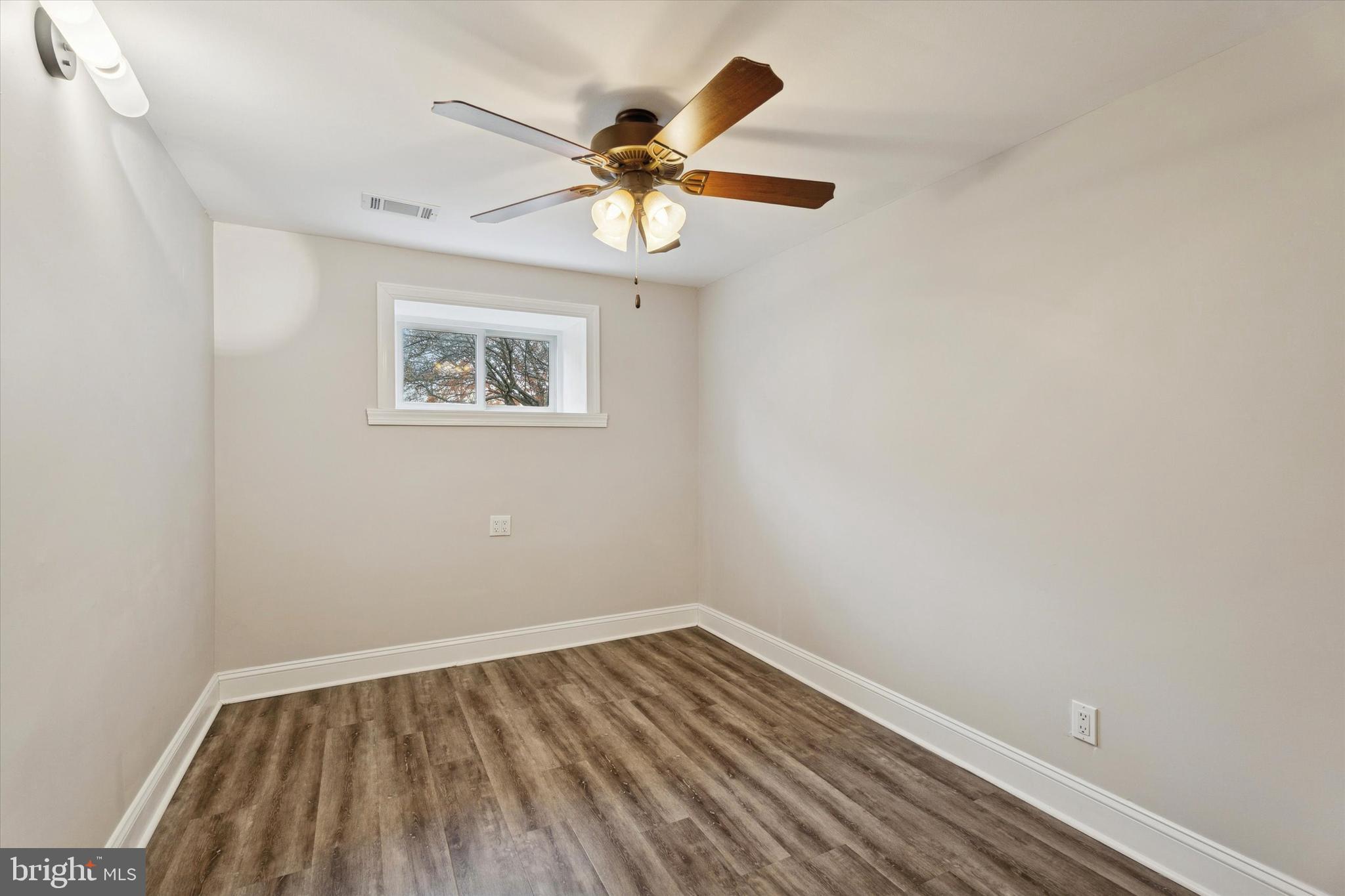 TANNERIE WOODS - Residential