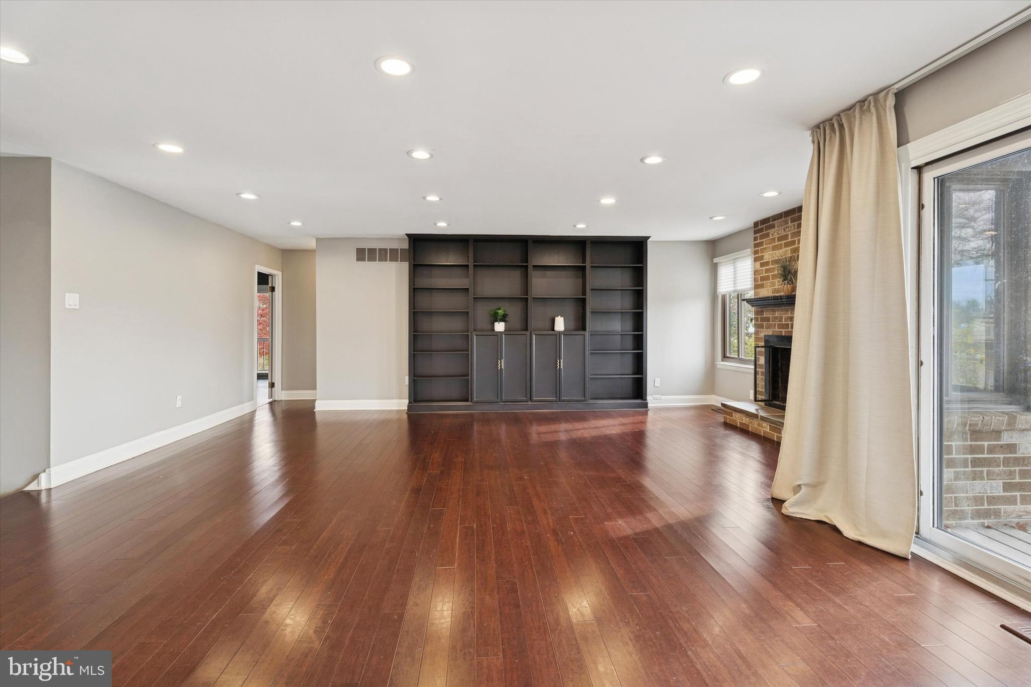 TANNERIE WOODS - Residential