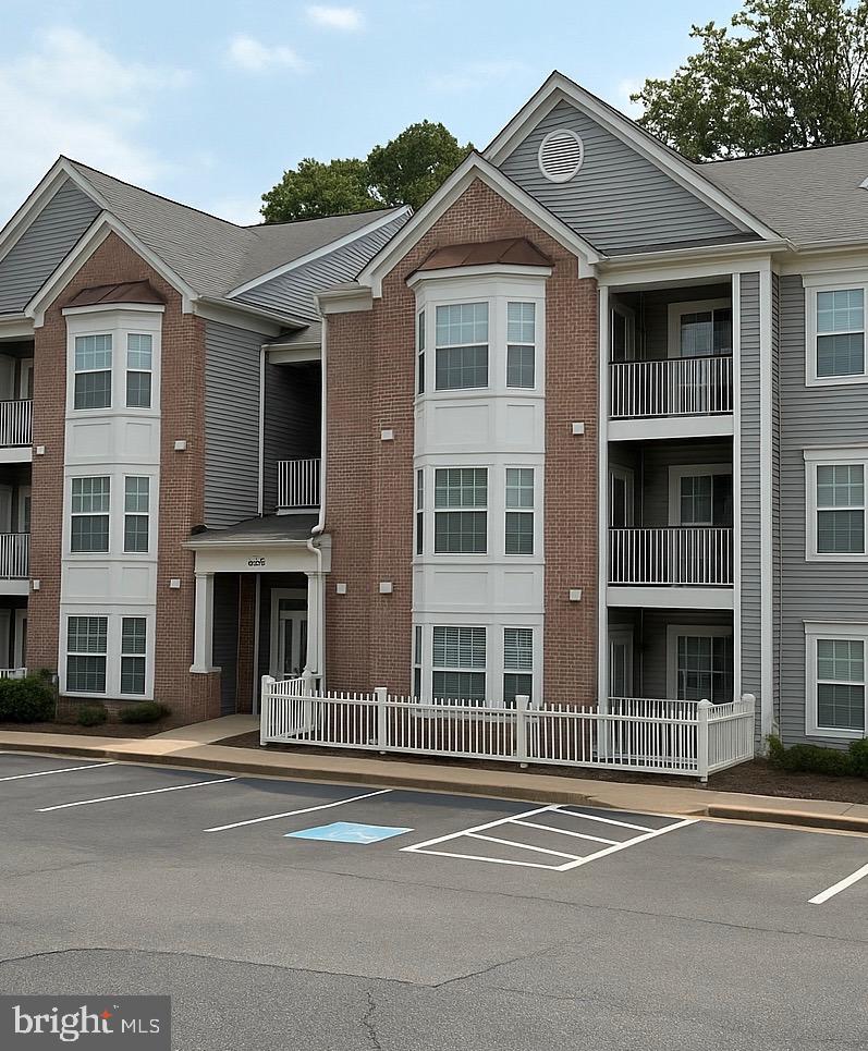 Photos Coming Soon!! This stylish 2-bedroom, 2-bathroom condo offers the perfect blend of comfort and convenience. Recently renovated with modern finishes, it features an open layout, updated kitchen and baths, and seamless ground-level access. Nestled against a serene wooded backdrop for added privacy, it’s just minutes to commuter routes, downtown Annapolis, and top shopping destinations. Pets considered on a case-by-case basis. Low-maintenance living in a location that can’t be beat!
