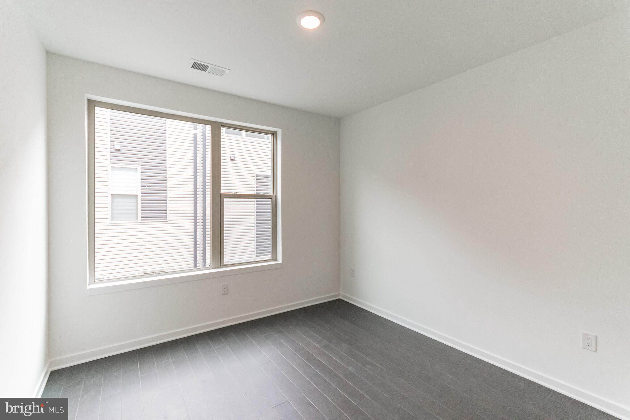 NORTHBANK - Residential Lease