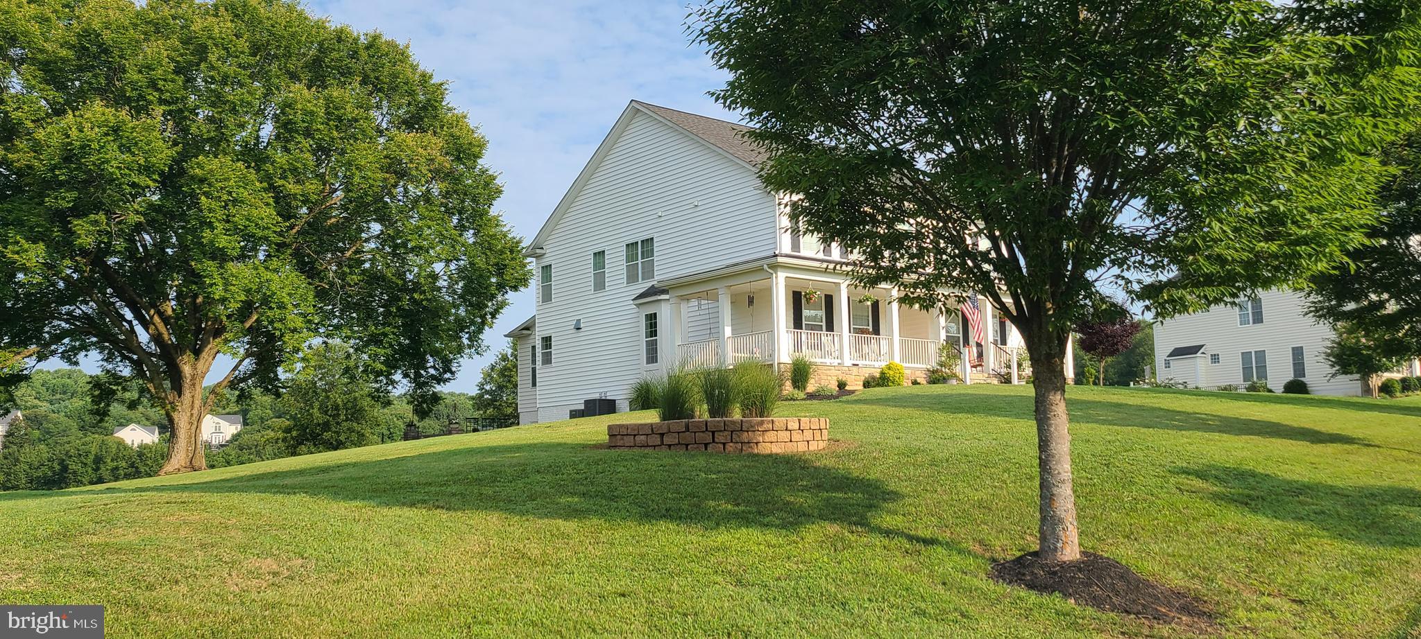 HOLLY HOUSE MEADOWS - Residential