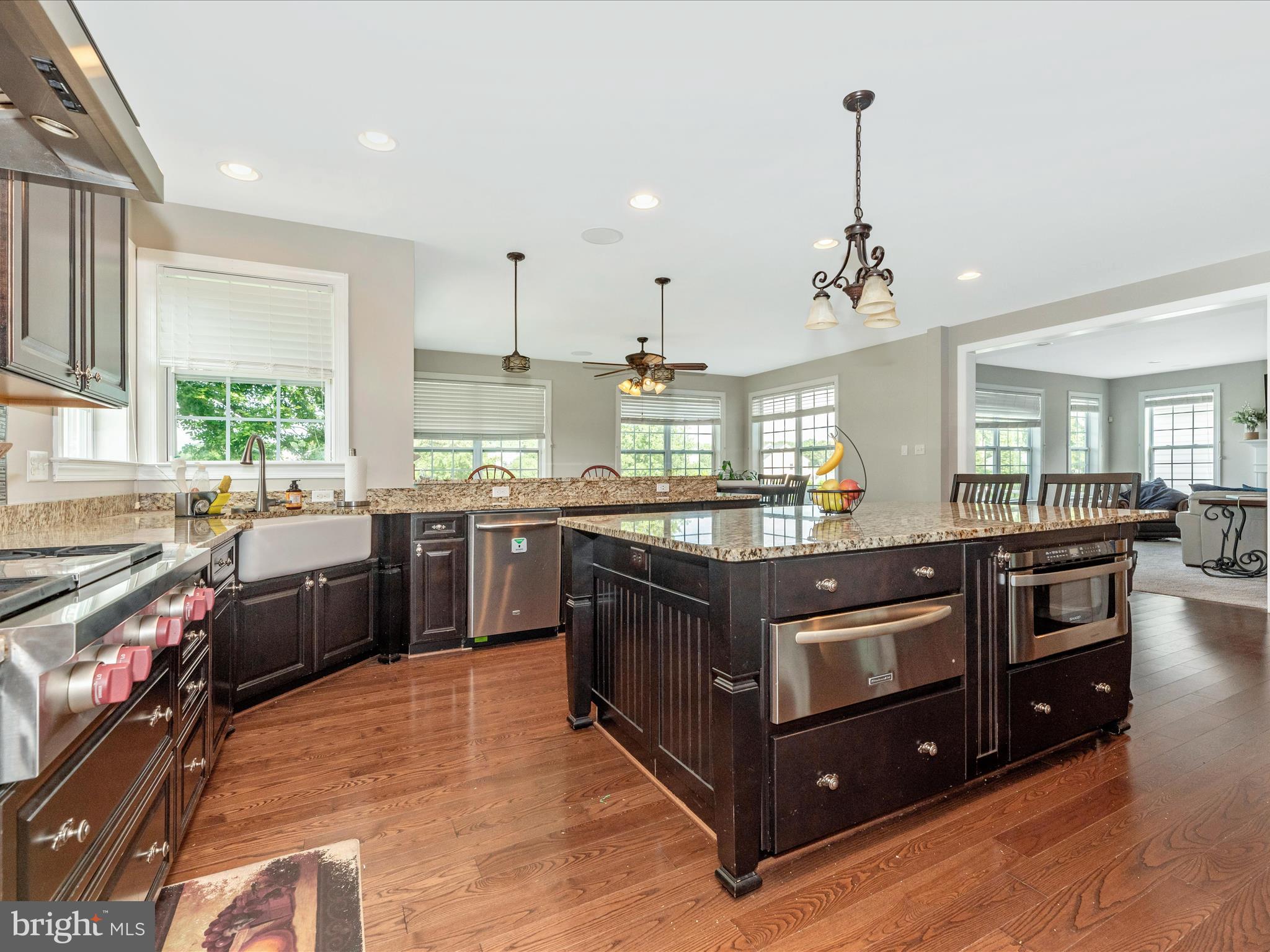 HOLLY HOUSE MEADOWS - Residential