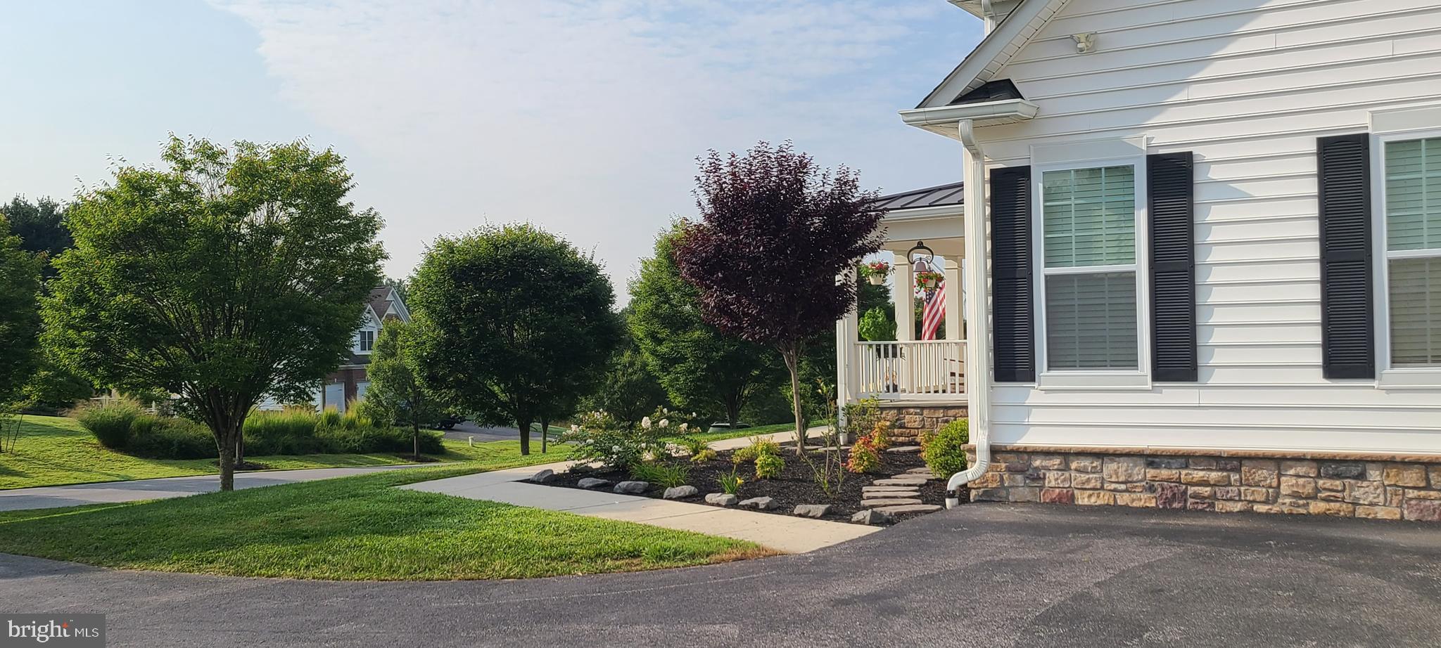 HOLLY HOUSE MEADOWS - Residential