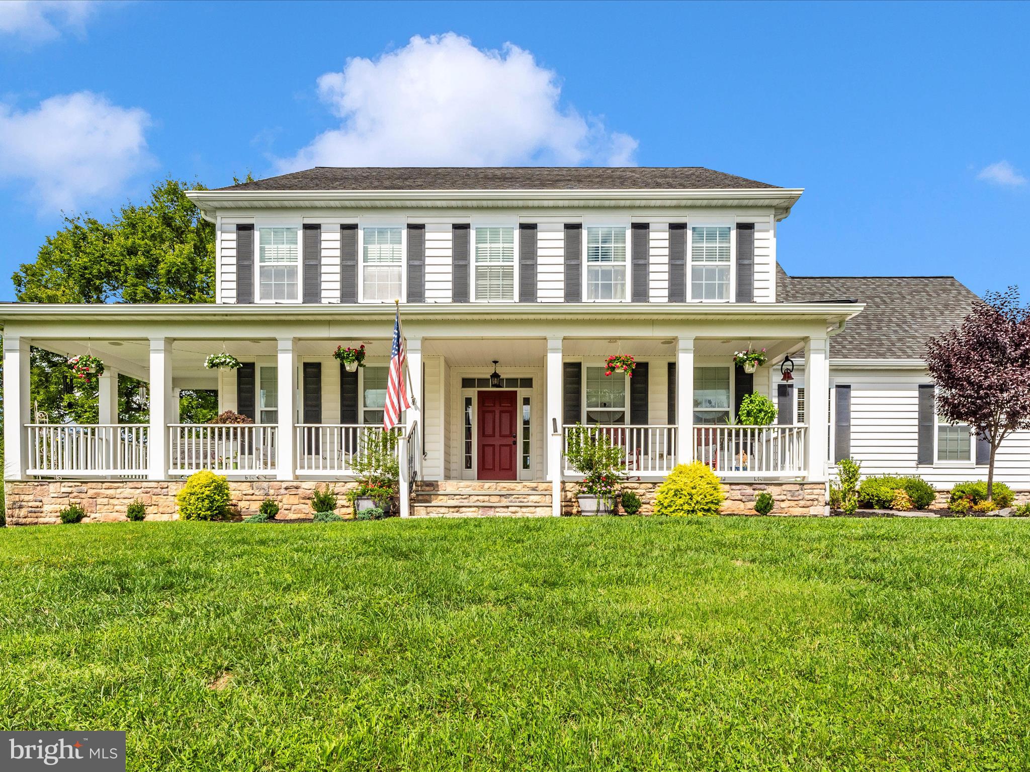 HOLLY HOUSE MEADOWS - Residential