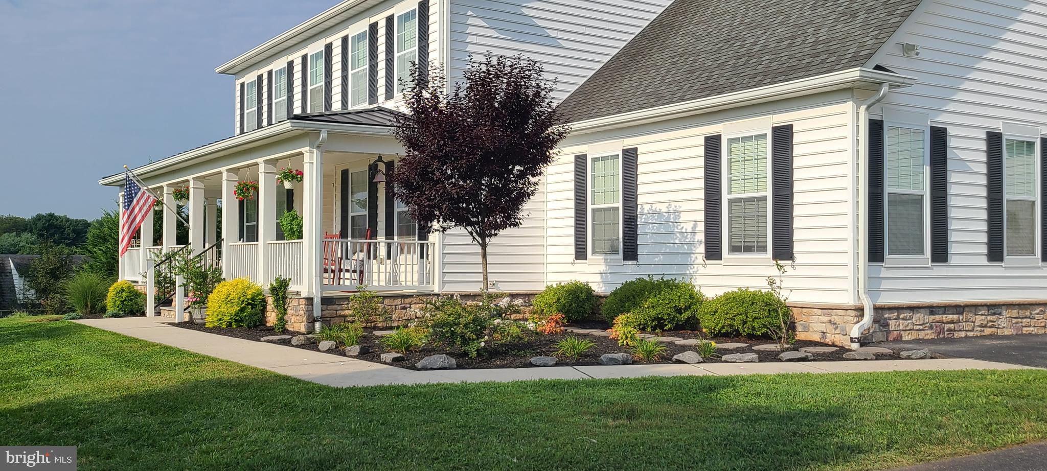 HOLLY HOUSE MEADOWS - Residential