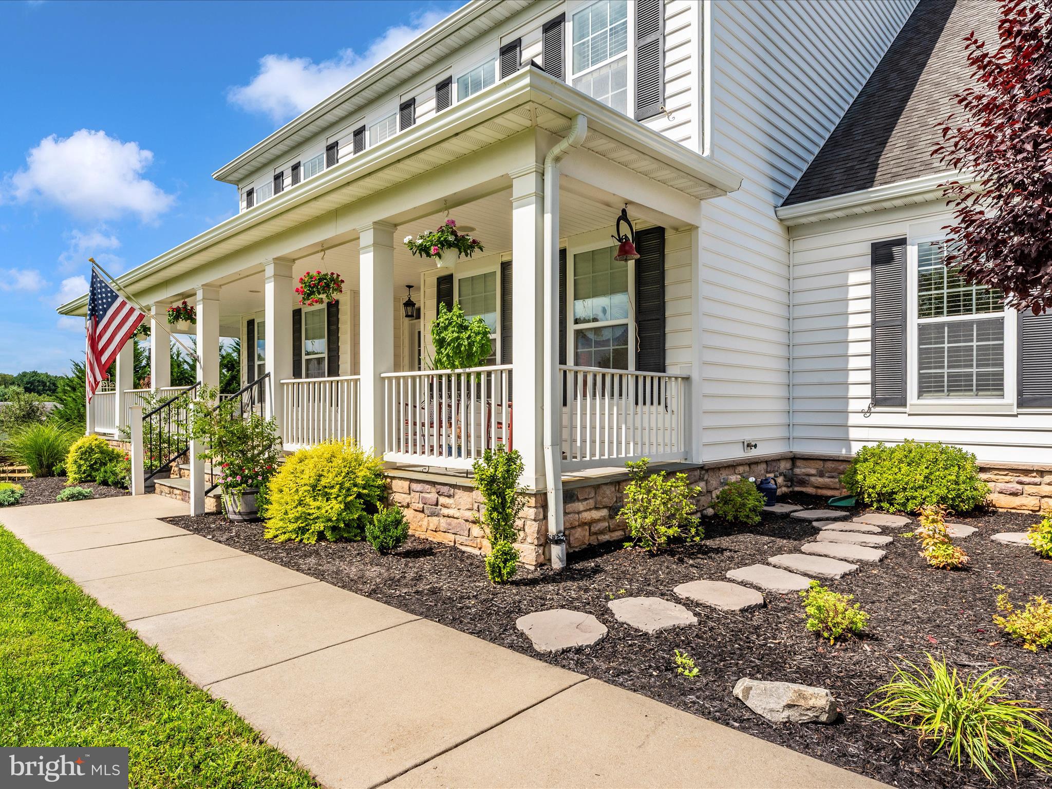 HOLLY HOUSE MEADOWS - Residential