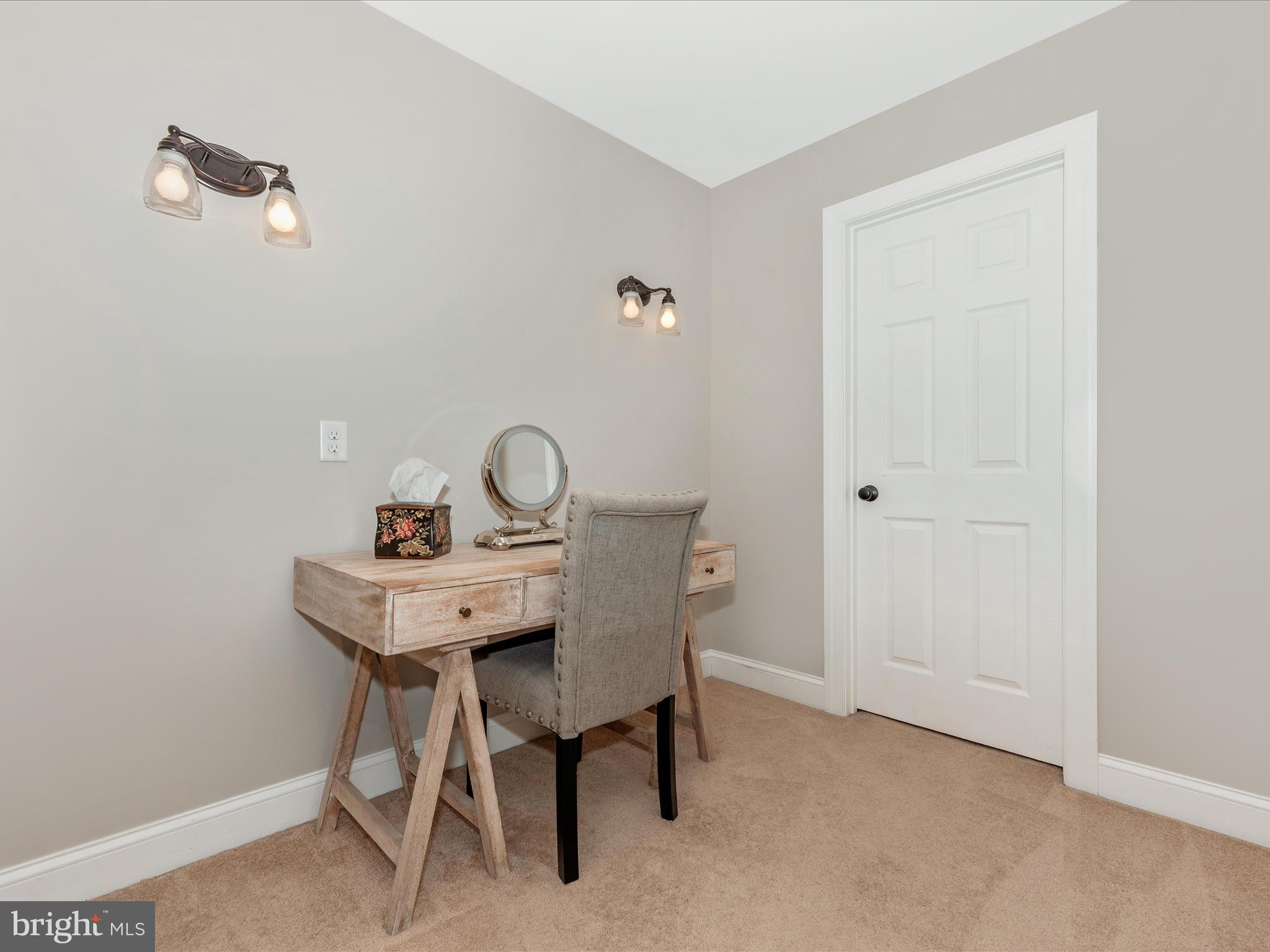 HOLLY HOUSE MEADOWS - Residential