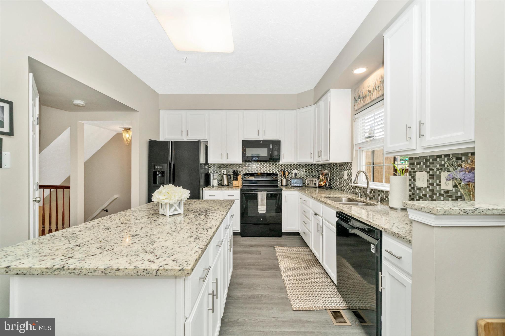 SPRING RIDGE - Residential