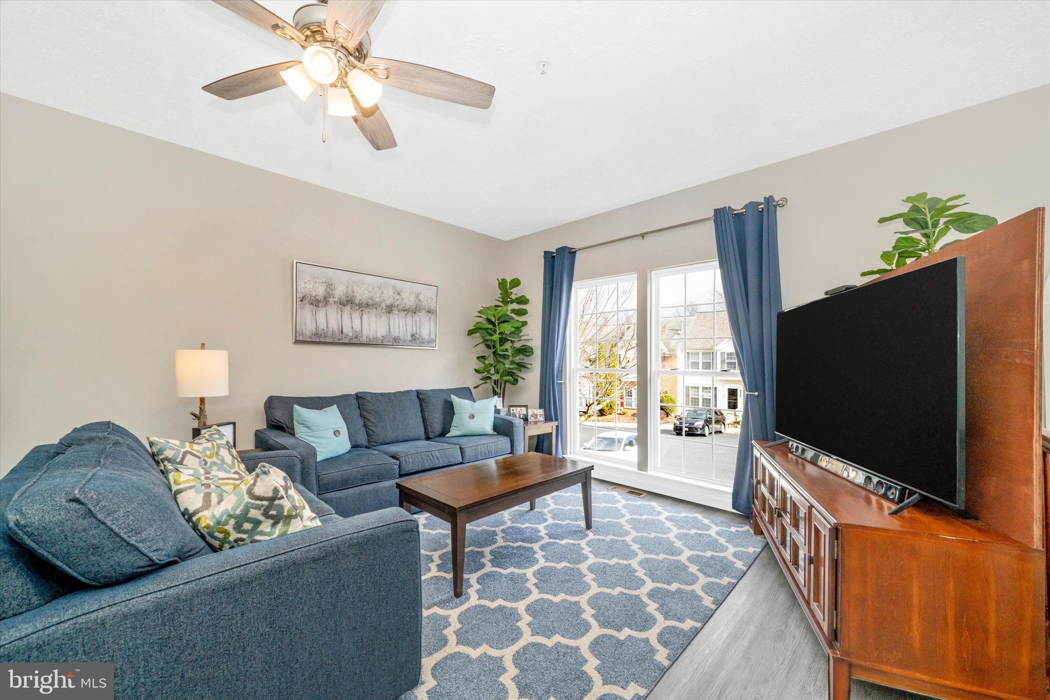 SPRING RIDGE - Residential