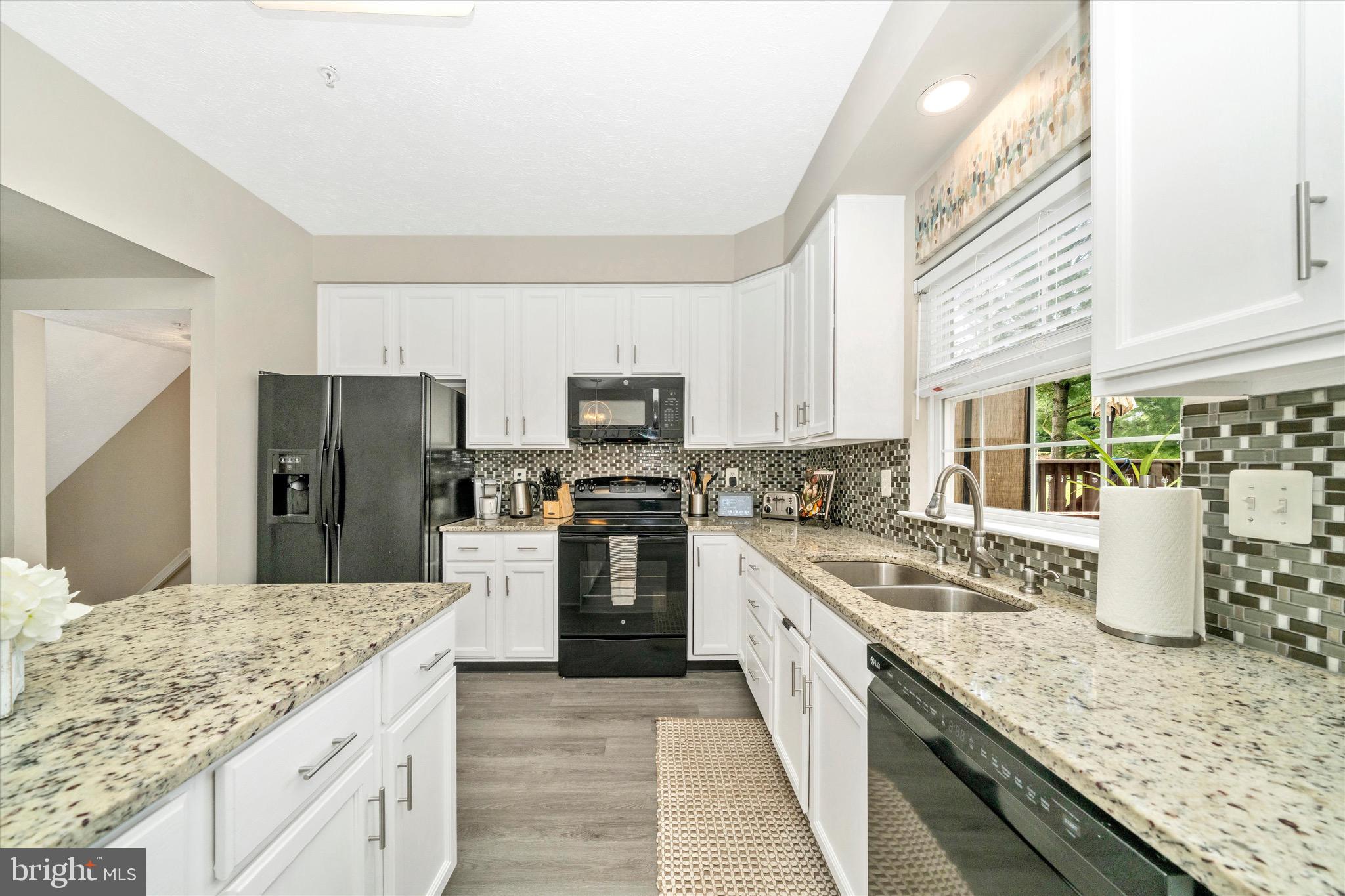 SPRING RIDGE - Residential