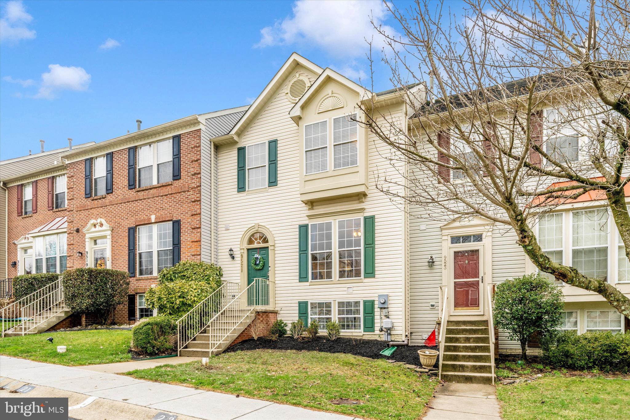 SPRING RIDGE - Residential