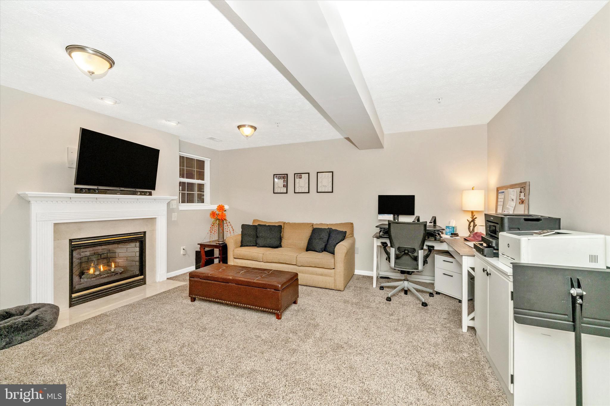 SPRING RIDGE - Residential