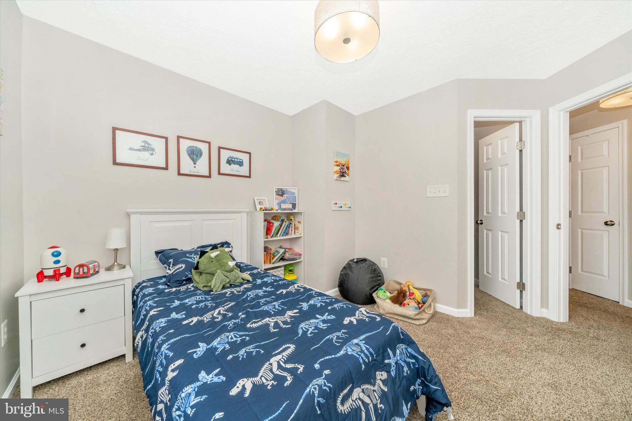 SPRING RIDGE - Residential