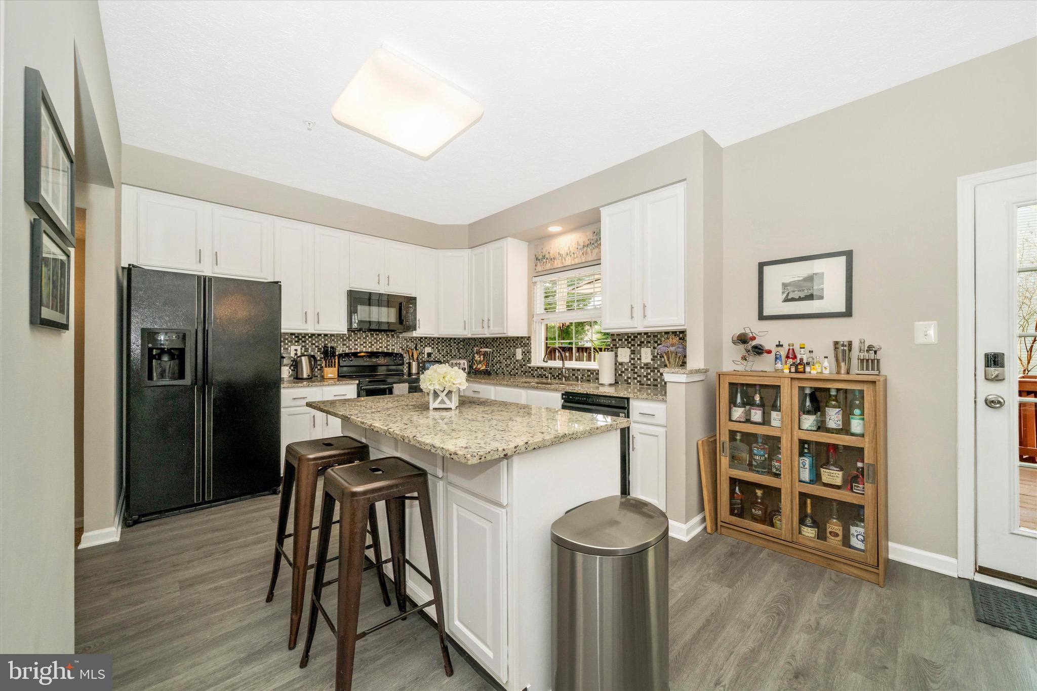 SPRING RIDGE - Residential