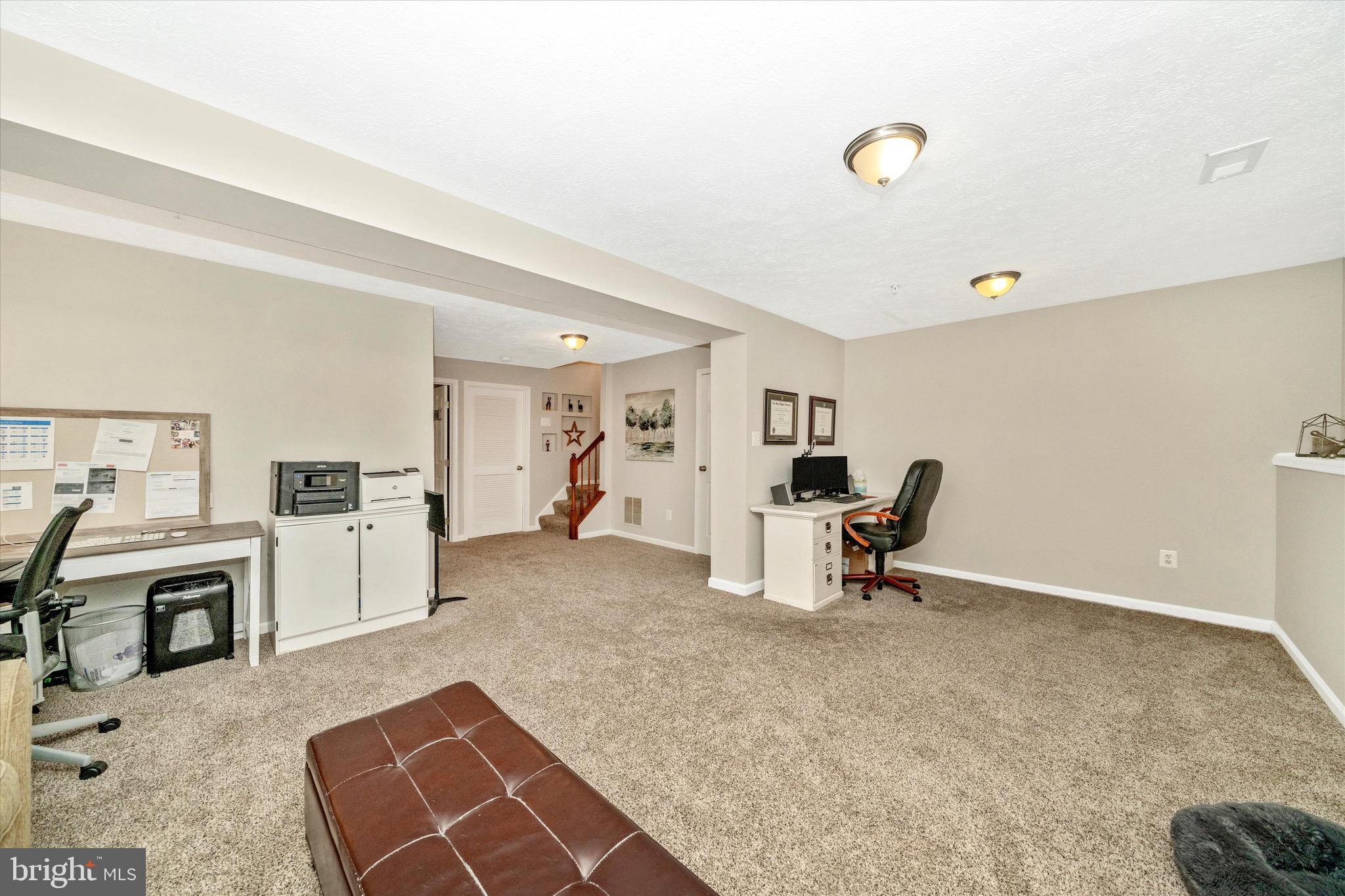 SPRING RIDGE - Residential