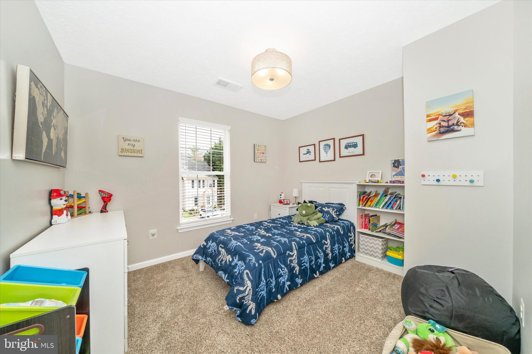 SPRING RIDGE - Residential